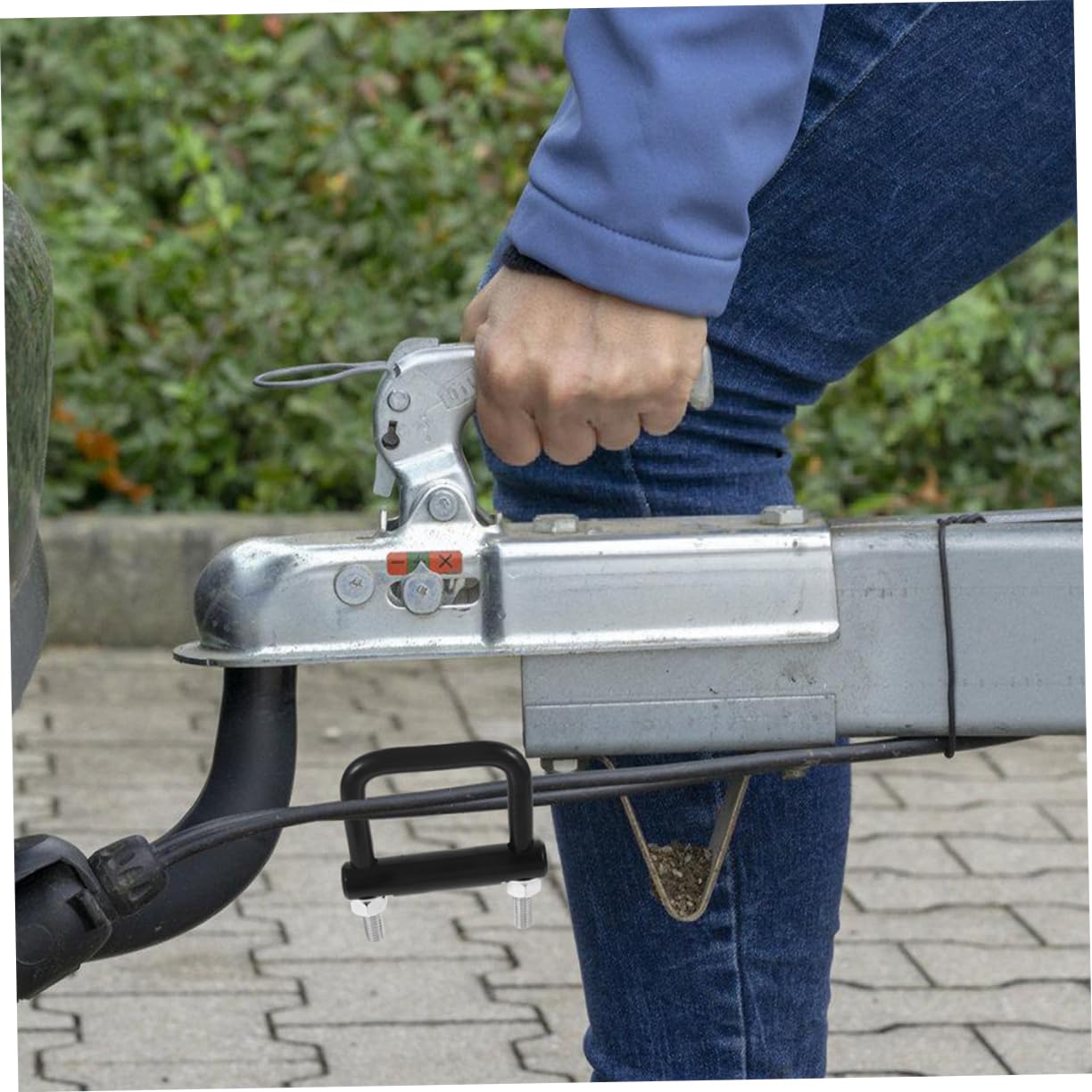 Mikinona 2pcs Heavy Duty Trailer Hitch Tightener Clamp Rattle Stabilizer for Hitch Mount