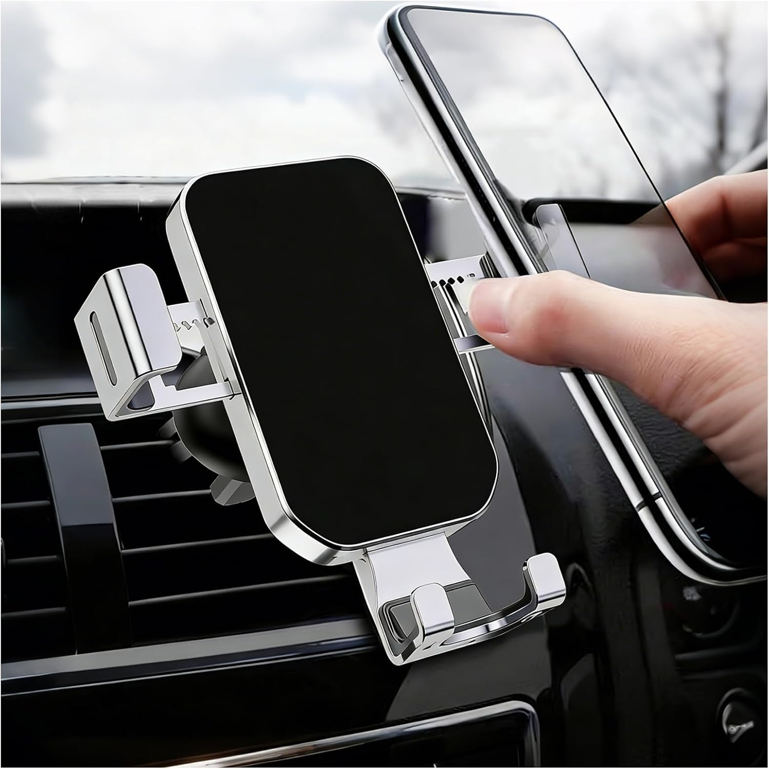 VKQTS Car Phone Holder Mount Vent Deal at Amazon: $3.99