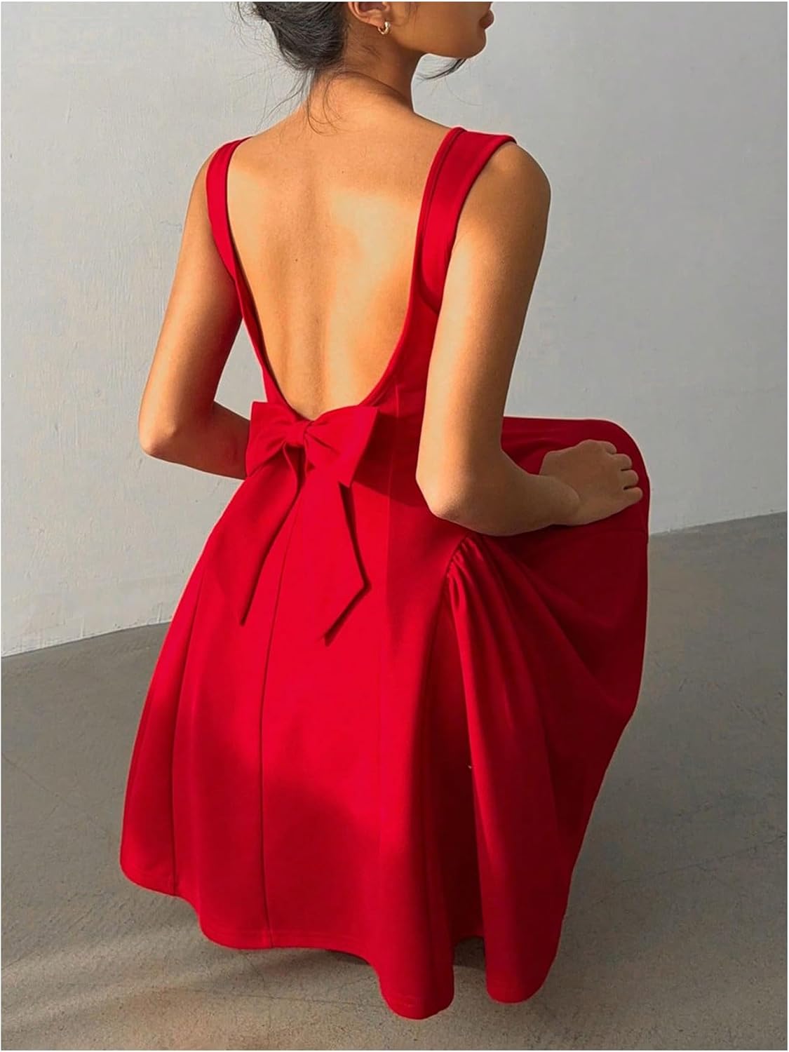 OYOANGLE Women's Open Back Bow Mini Ruffle Dress Square Neck Sleeveless Short Party Dresses - Image 5