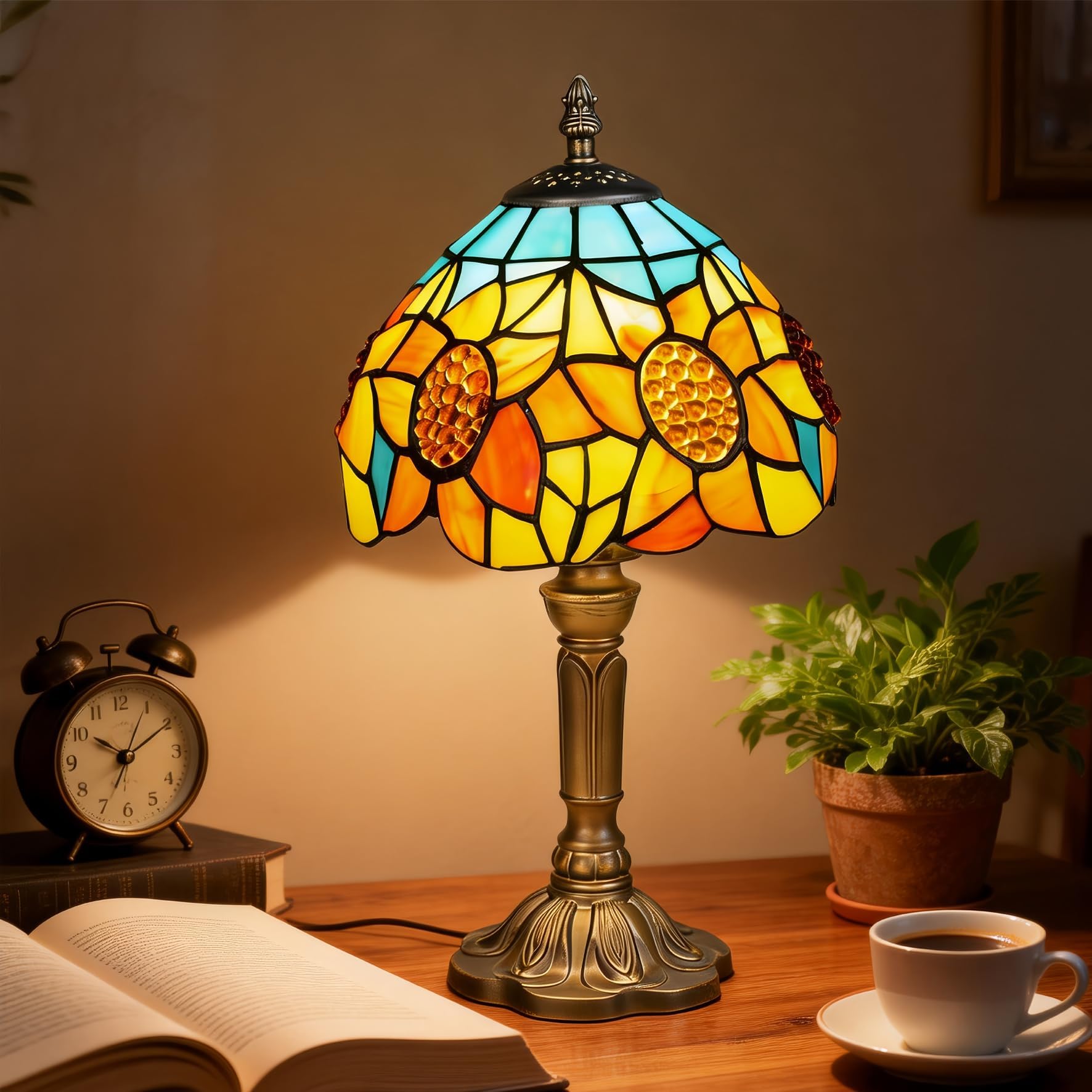 Plynvexa Tiffany Style Sunflower Stained Glass Table Lamp, Vintage Brass Base Small Accent Lamp, Handcrafted Color Glass Desk Lamp for Bedroom Living Room Home Decor