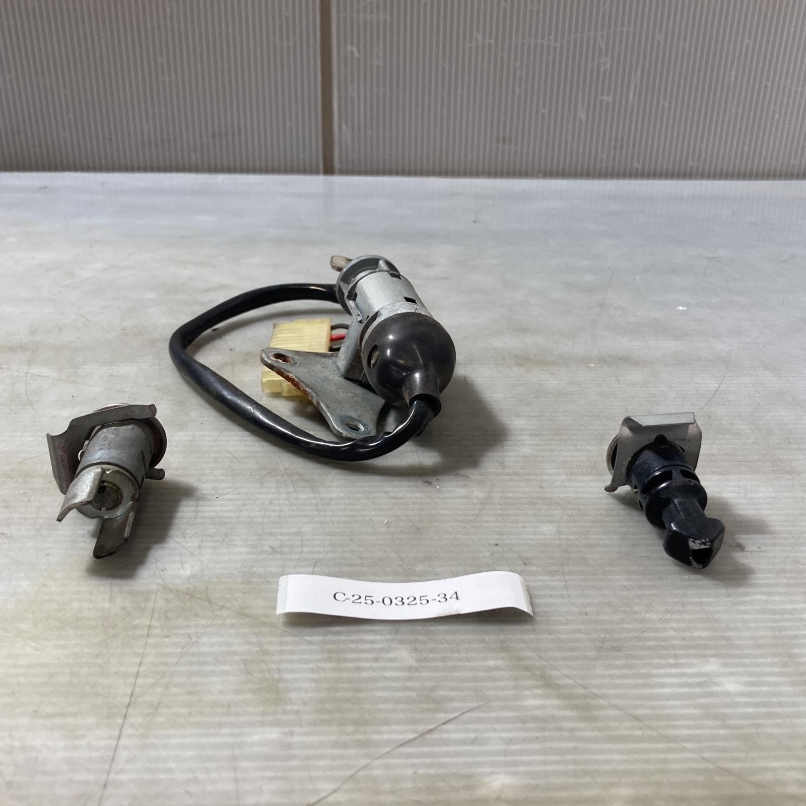 Amazon | タクト50 AF16 キーセット TACT | バイク用キーシリンダー