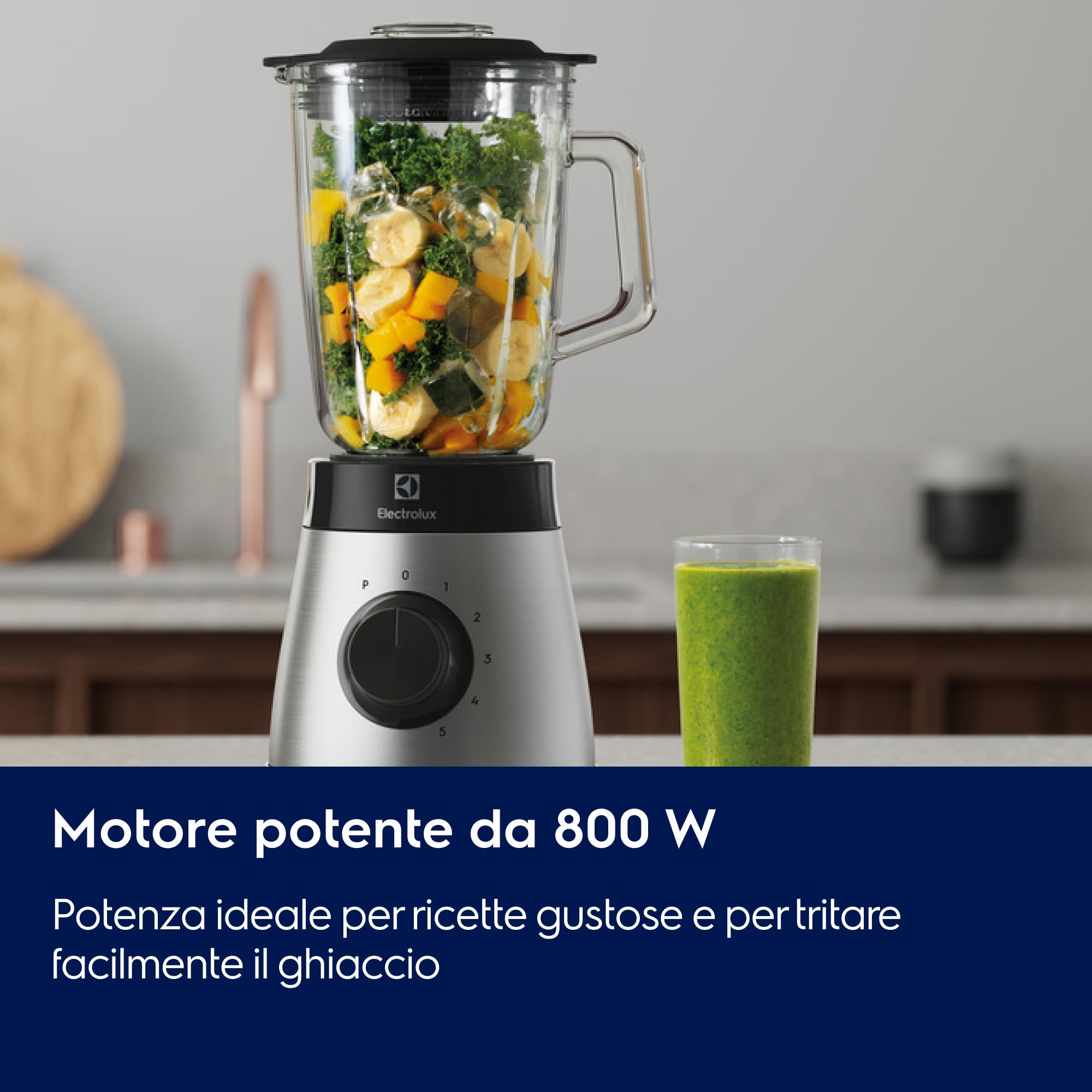 Electrolux E4TB1-6ST Frullatore 800W con Lame TruFlow, Bicchiere 1,5L, Ideale per Smoothie e Zuppe, Design Compatto, Velocità Regolabile, Colori Grigio/Nero