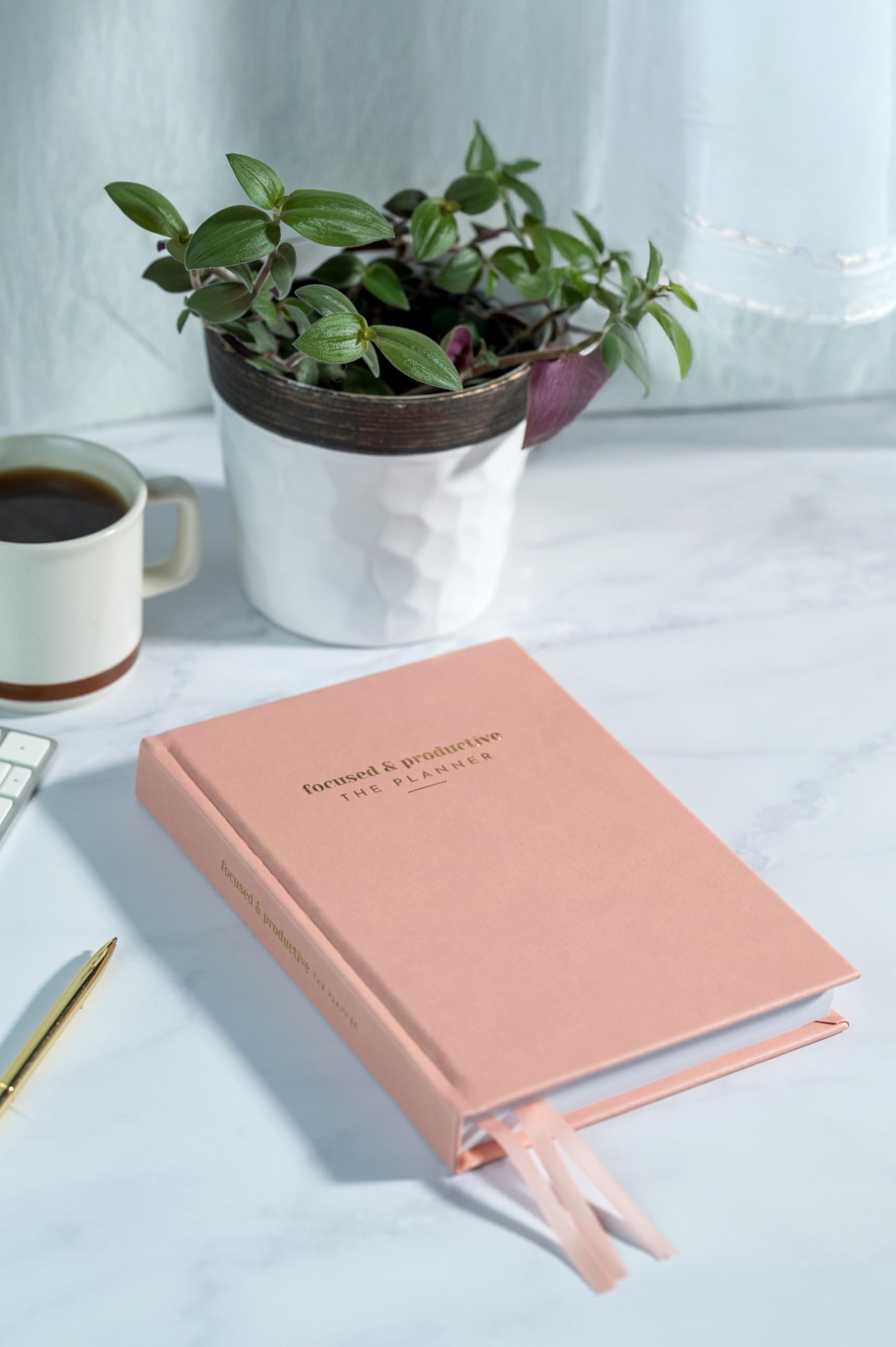 ADHS PLANER FÜR ERWACHSENE - FOKUS PLANER FÜR PRODUKTIVITÄT - Ein Planer für neurodivergentes Gehirn - Organisation, Zielsetzung und Zeitmanagement - Geschenk für Männer und Frauen mit ADHS