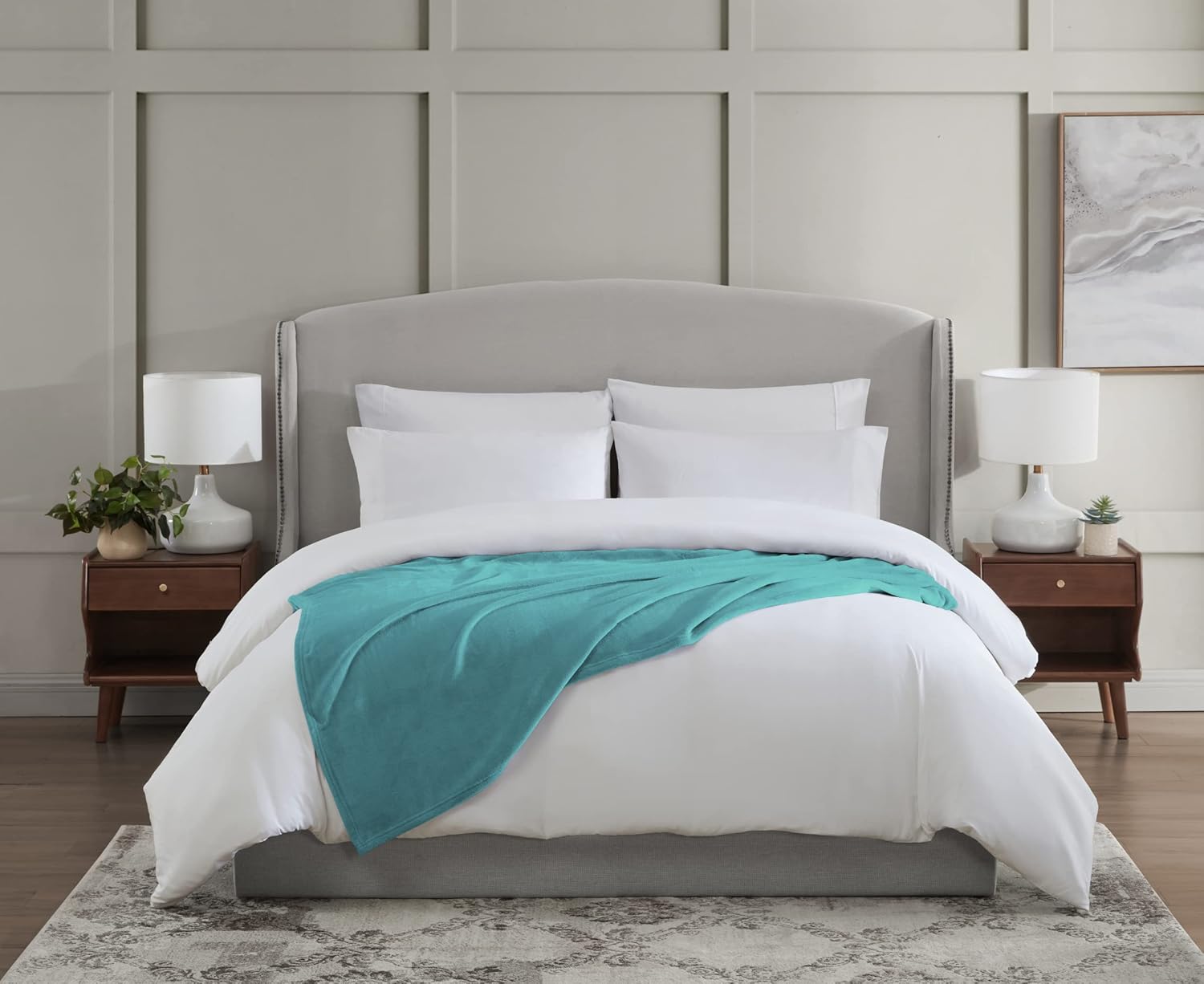 U.S. Polo Assn. Oversized Lightweight Throw Blanket for Bed/Sofa - Soft Fleece Couch Blankets and Throws - Cozy Decorative Bedding - 50"x70"/Ocean