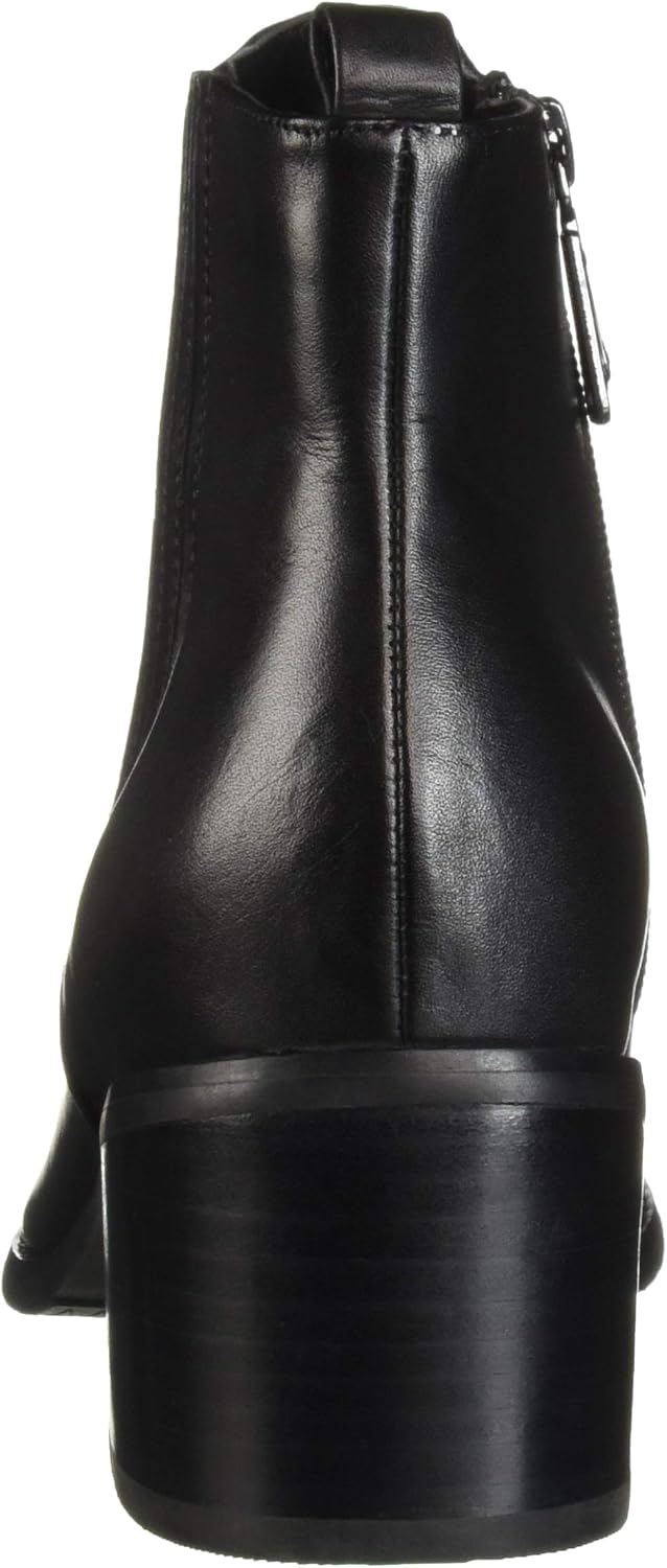 Blondo Women's Elvina Waterproof Ankle Bootie