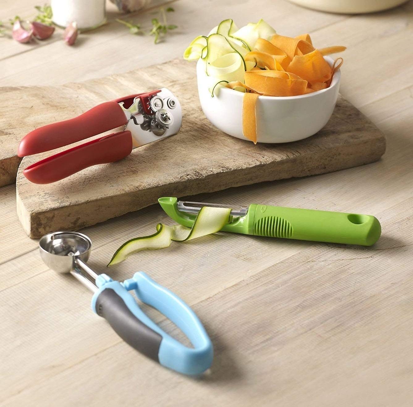 Amazon | OXO Good Grips 3 Piece Essentials Set, Peeler, Ice Cream