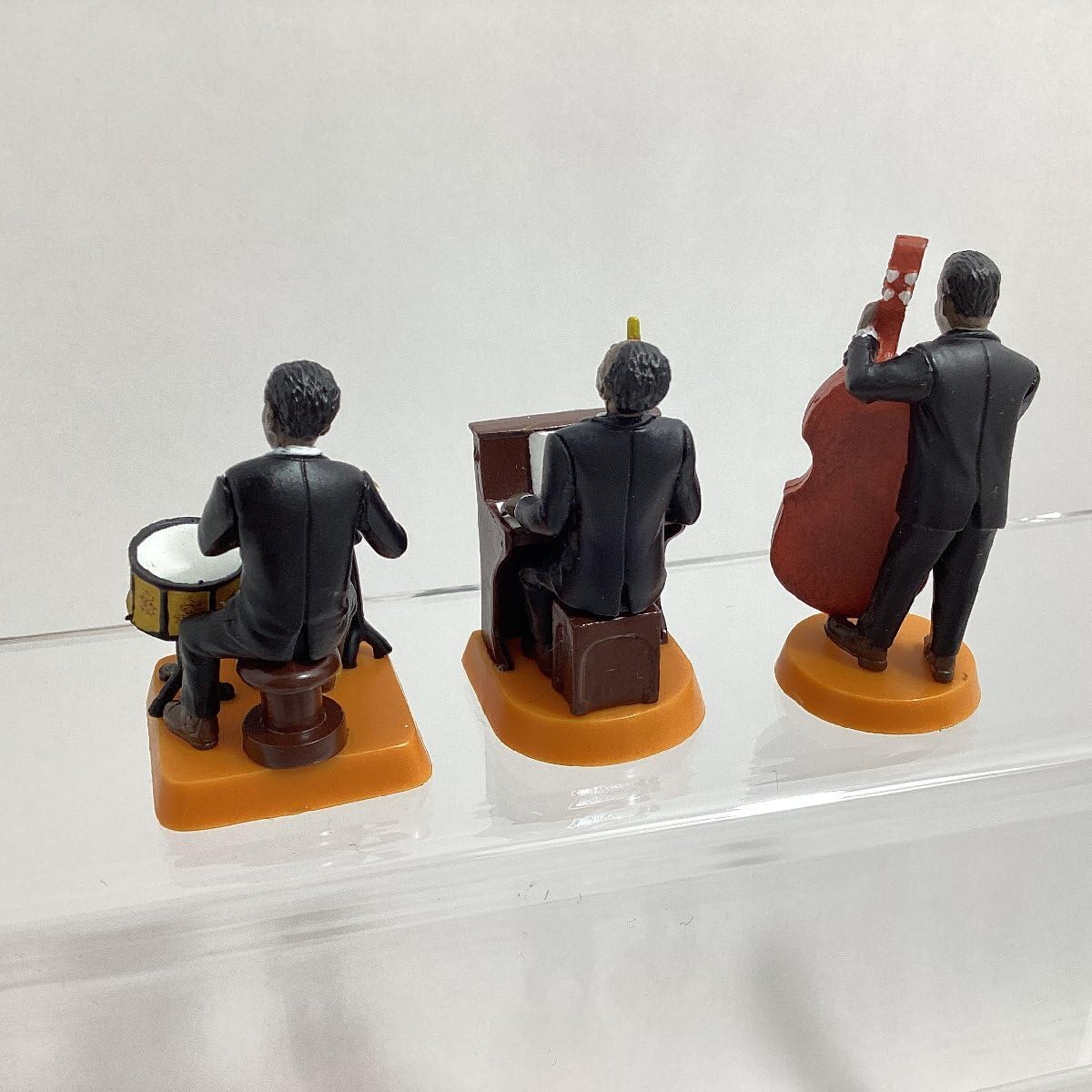 I.W ハーパー　人形 Amazon | I.W.HARPER フィギュア 6点 THE HARPER BAND Vol.1～vol.6