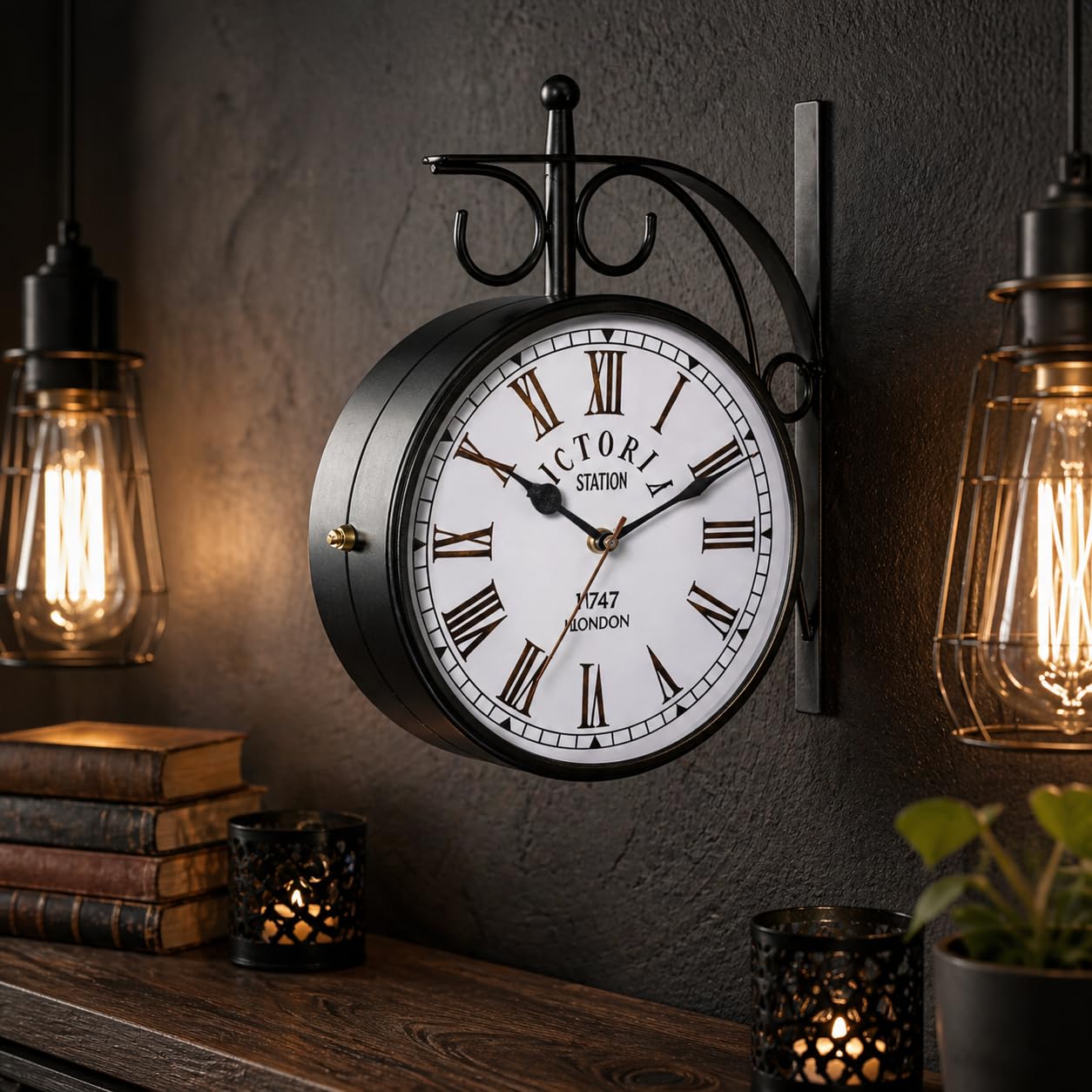 WINBRO Lovely Time 置時計 クォーツ式　ポストモダン Buy Victoria Station 1747 London 8 Inch Double Sided Black Iron