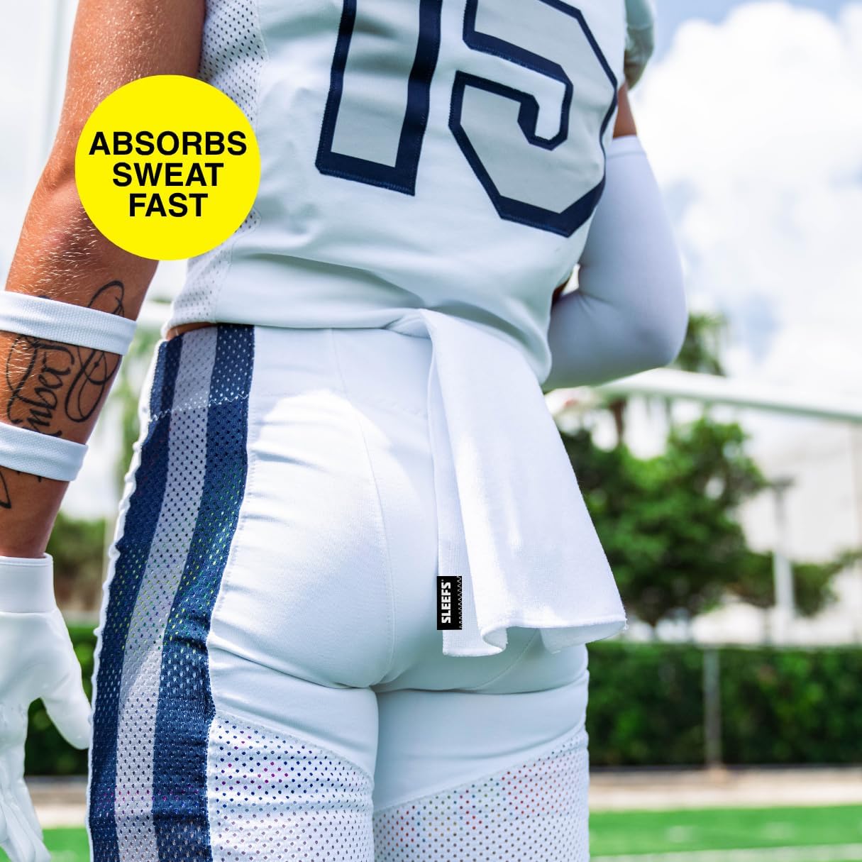 SLEEFS Basic White Football Towel