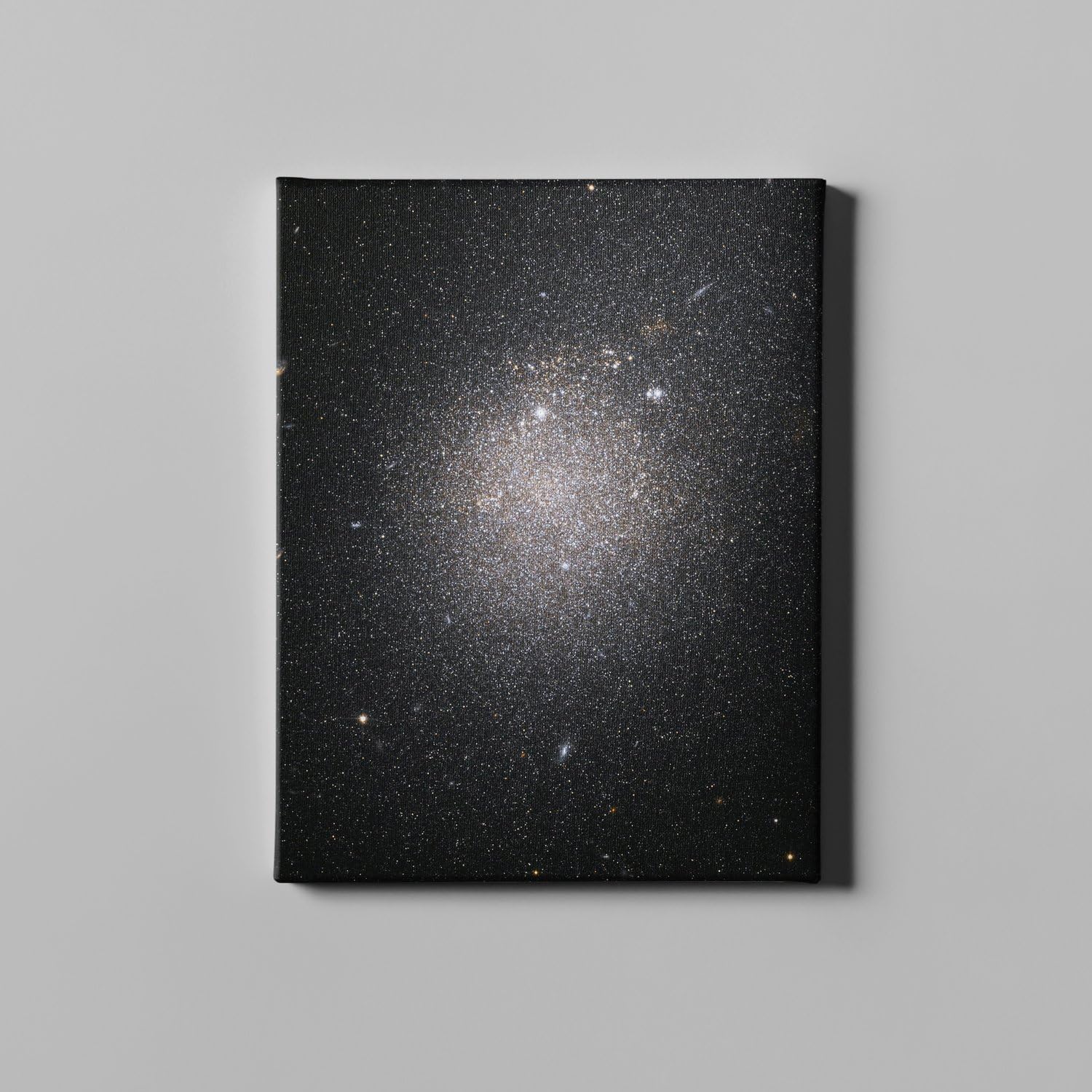 Tableau Hubble Télescope NGC 4163 Toile Premium Spiffing Prints - 5