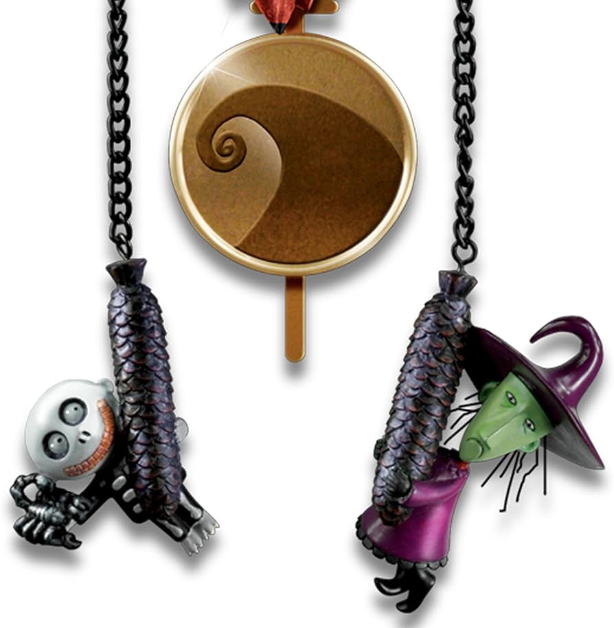 Amazon.co.jp: Cuckoo Clock: Tim Burton's The Nightmare Before
