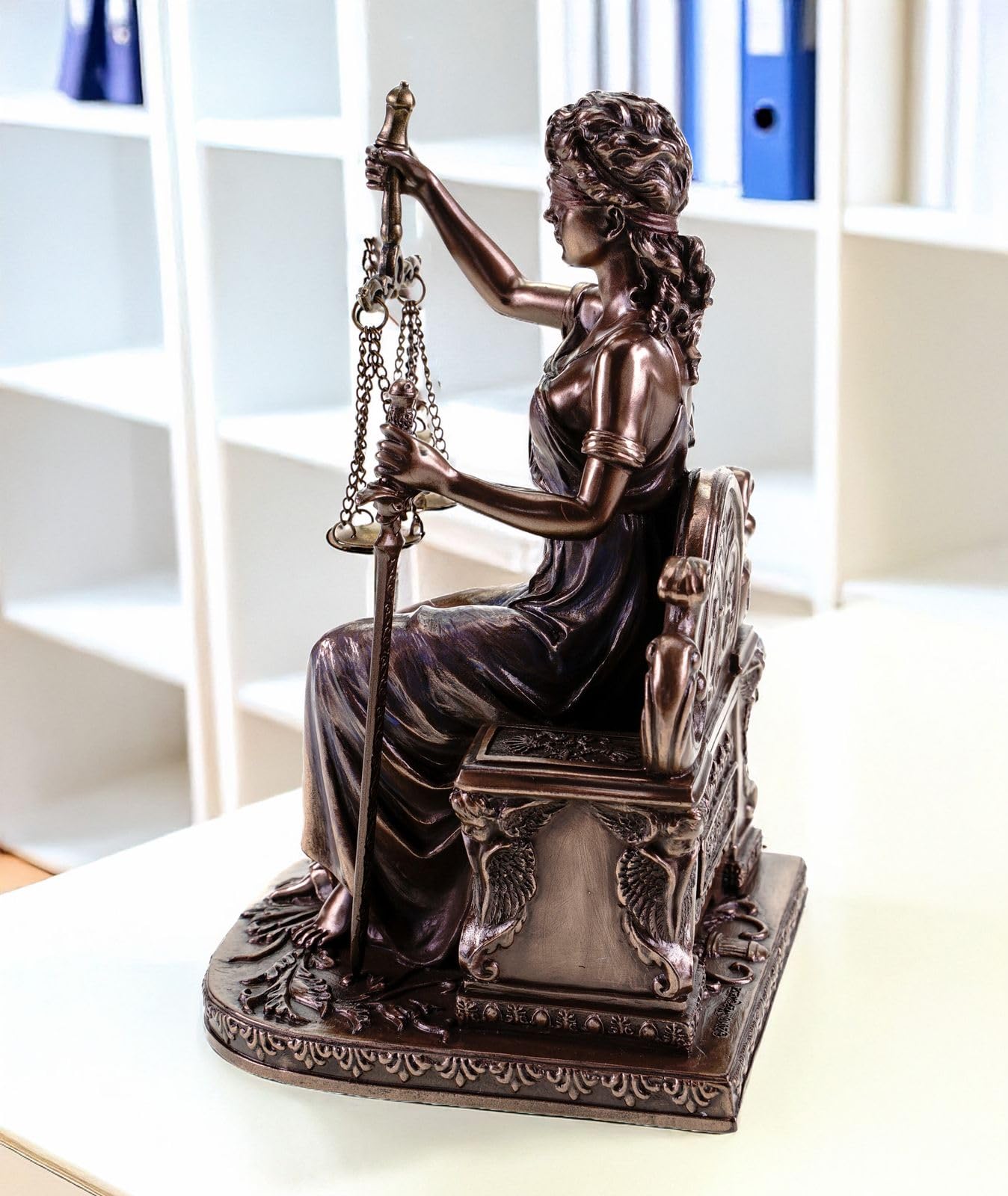 Parastone Justitia - Figura decorativa (bronce, 17,5 cm), diseño de diosa de la justicia