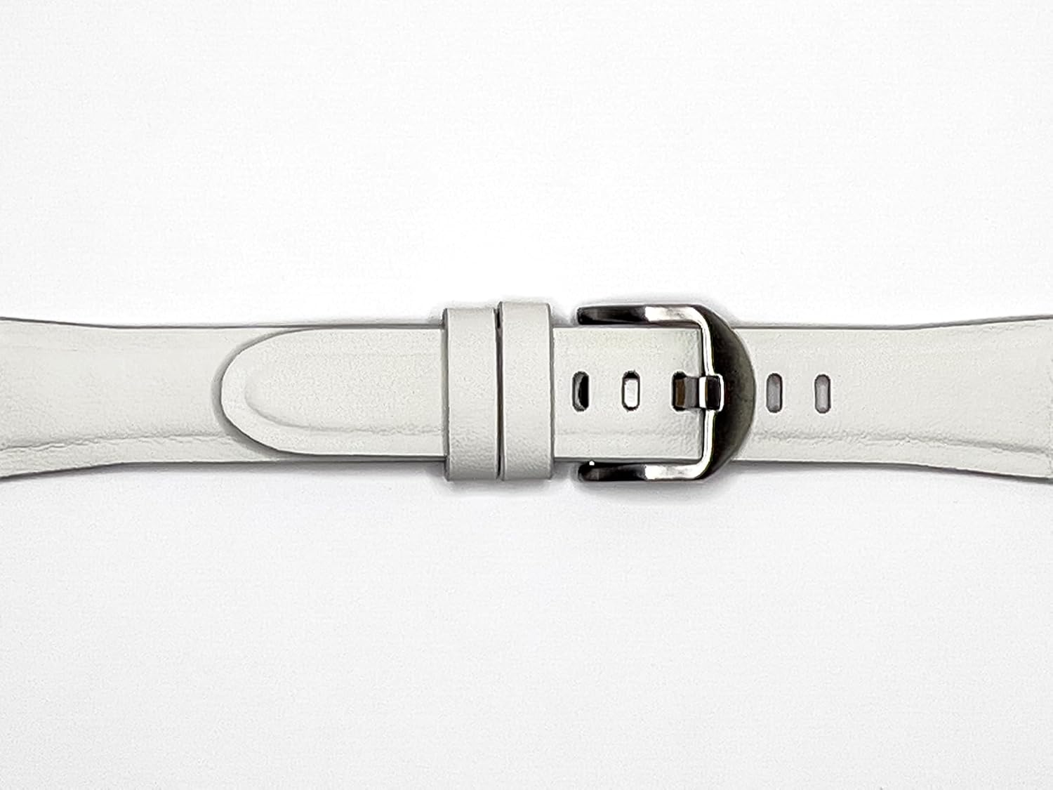 WOMEN'S VAPORMAG MAGNETIC LINER BAND (22-18mm)--Italian full-grain calfskin leather featured in "Arctic white" compatible with Apple Watch Series 1 -11, SE, SE Gen 2 - 3 with case display sizes 38mm, 40mm, 41mm and 42mm.