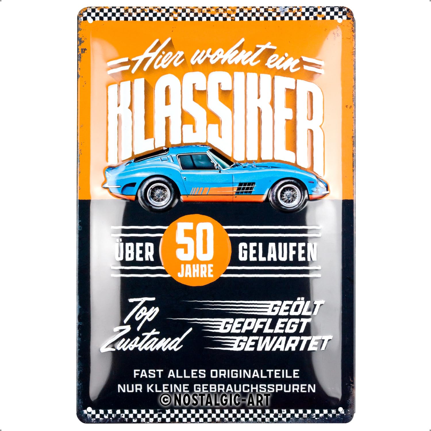 Nostalgic-Art Retro Tin Sign, 20 x 30 cm, Hier wohnt ein Klassiker Ü50 – Gift Idea for Birthday, Made of Metal, Workshop Decoration in Vintage Design with Saying, Tin Signs Sayings