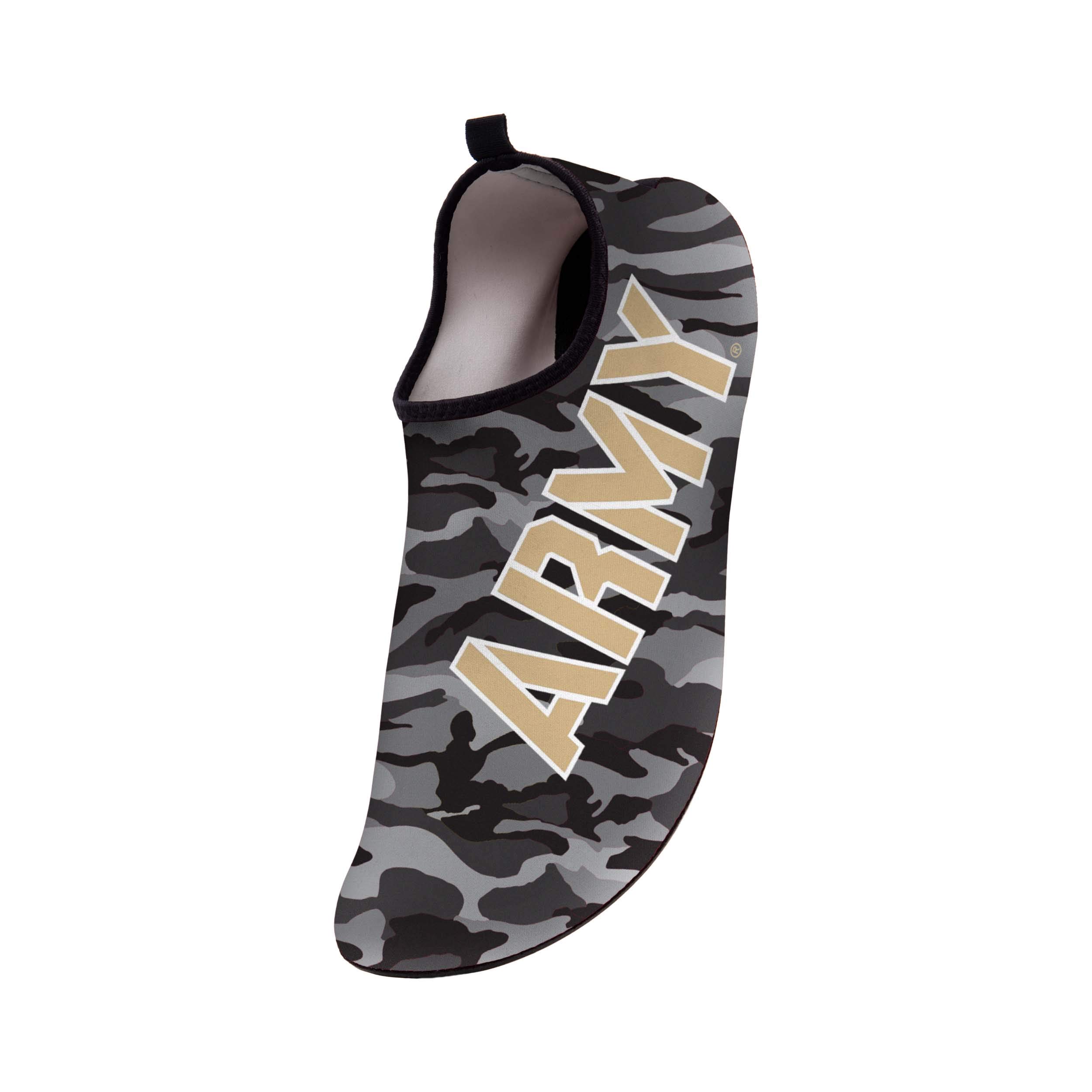 FOCO Men's NCAA &amp; NFL Team Camo Water Shoe