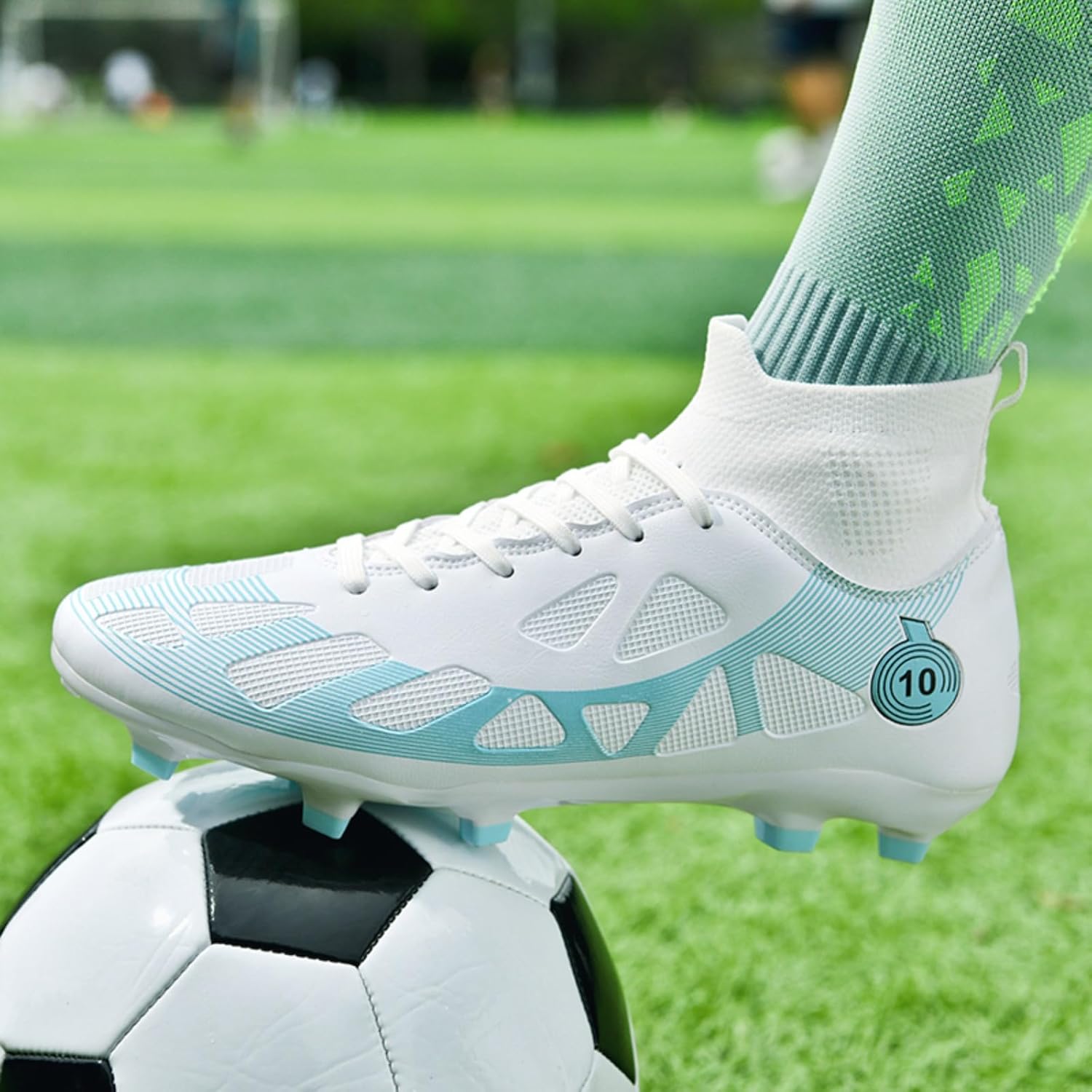 Soccer Cleats for Mens Womens Lightweight Football Shoes Outdoor Rugby Training Shoes