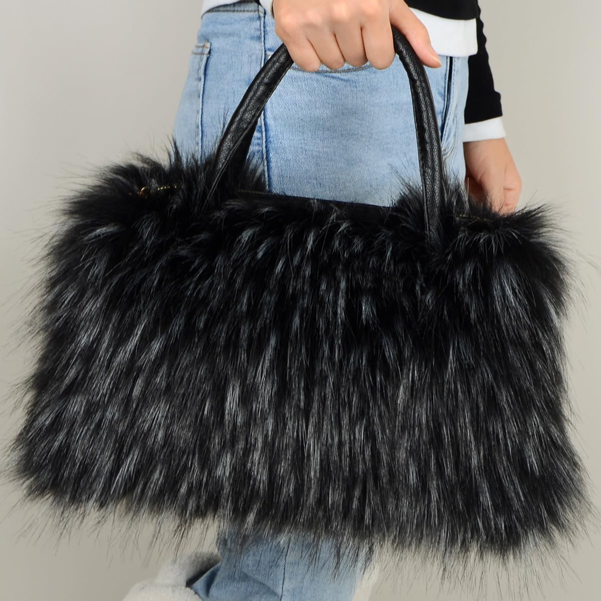 Furry Tote Bag for Women Fuzzy Faux Fur Large Tote Handbag Cute Soft Fluffy Purse Ladies Satchel - Image 2