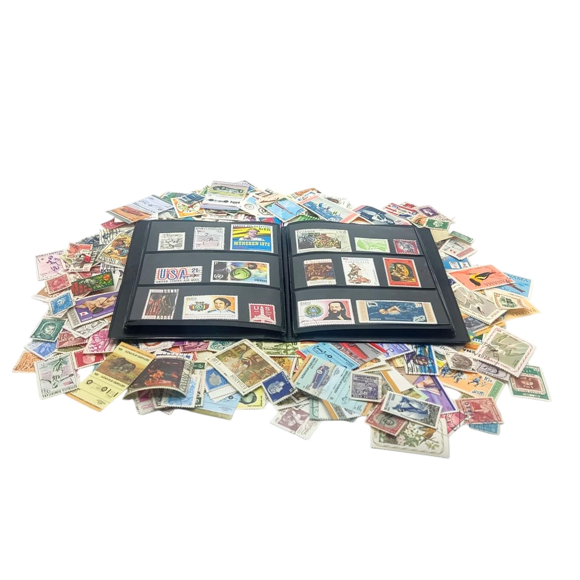 IMPACTO COLECCIONABLES Kolekcja 500 amerykańskich znaczków z dołączonym albumem (14 x 18 x 1,0 cm) | Ulepsz swoją kolekcję filatelistyczną autentycznymi znaczkami pocztowymi w kompaktowym i eleganckim