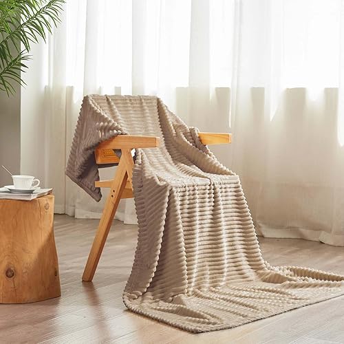 Vista 439 de Vessia Manta de franela de forro polar, 300GSM, acogedora manta a rayas verde salvia para sofá, cama y sofá, cálida y suave, acogedora manta