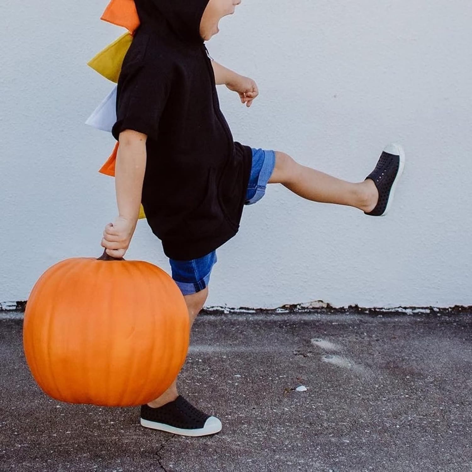 seannel Kids Water Shoes Slip-On Sneaker Lightweight Breathable Sandal Outdoor & Indoor - Image 3