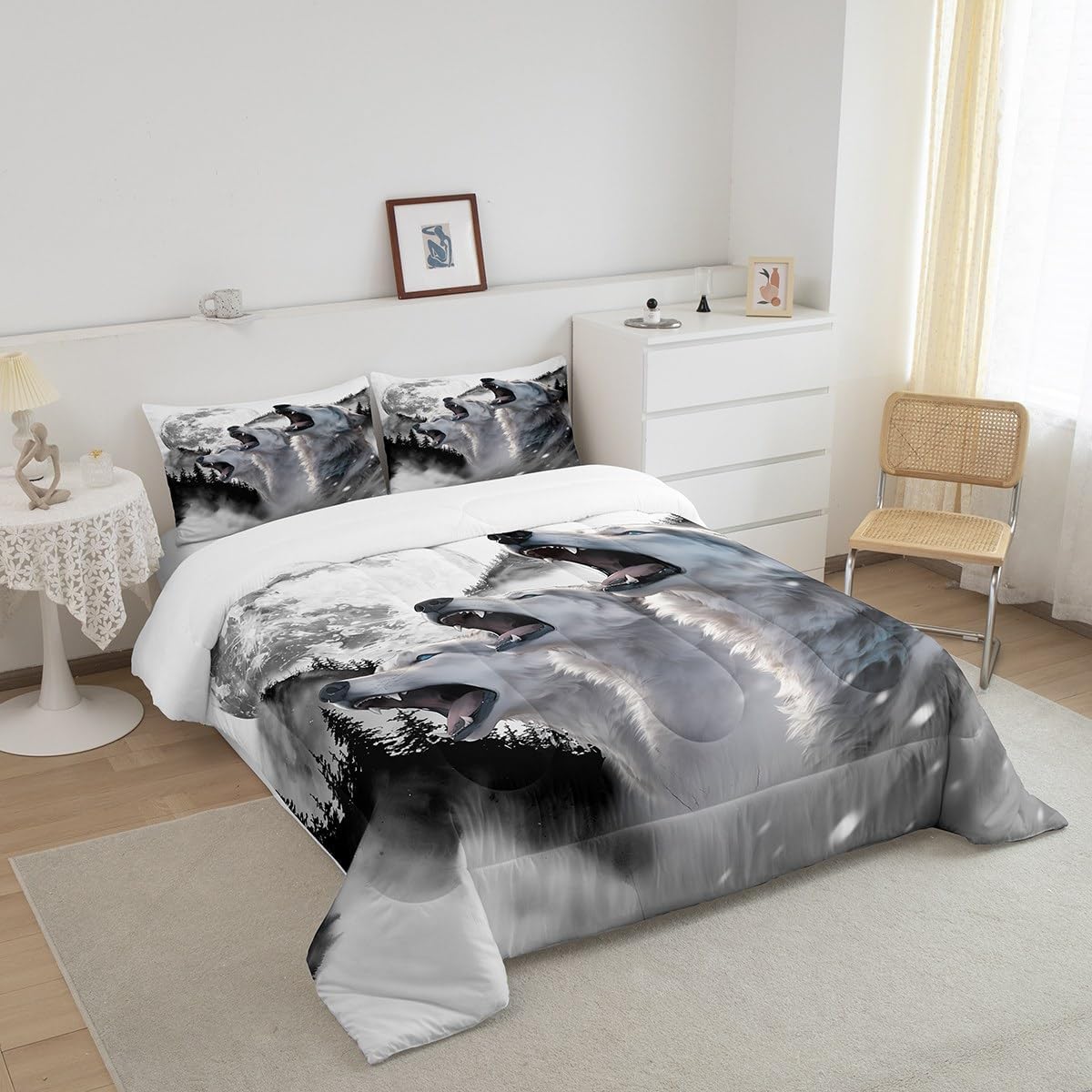 Erosebridal Howling Wolf Comforter Set Moon Wolves Woodland Animal Bedding Comforters & Sets, Queen Size 3D Wolf Smoky Mountain Design Bedding Warm Soft Microfiber Duvet Insert for All Season