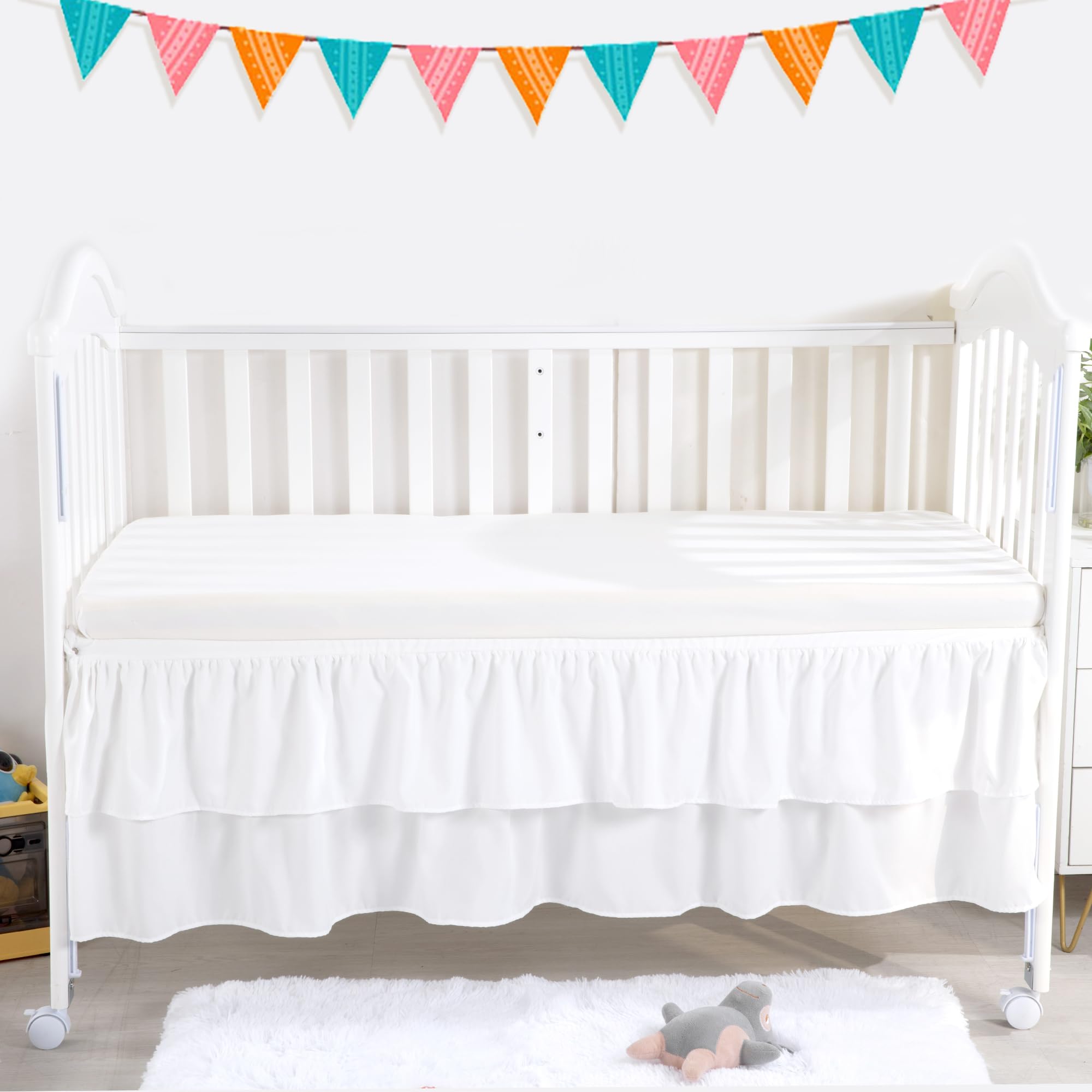 BALAPET Seersucker - Juego de ropa de cama de princesa blanca para bebé, 3 piezas, ultra suave, juego de edredón plisado con volantes y falda de cuna y sábana bajera para todas las estaciones
