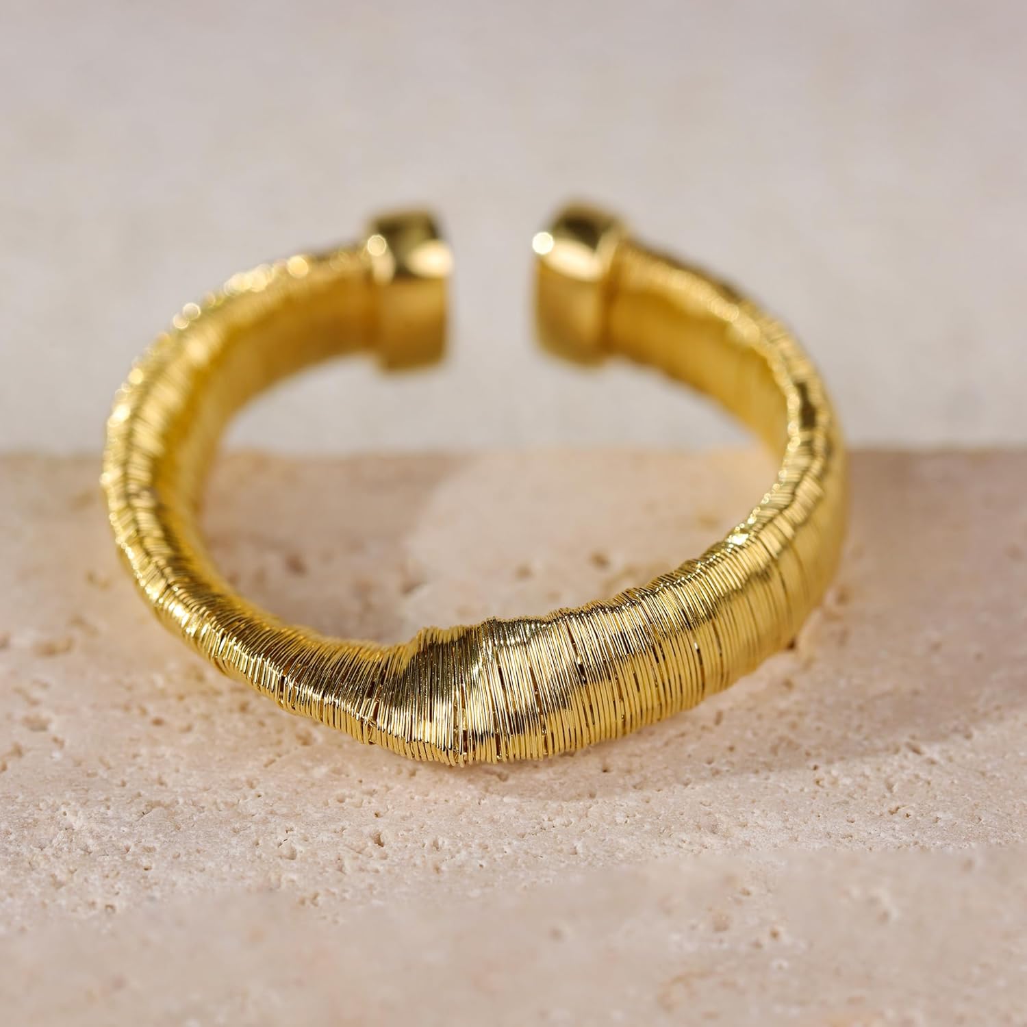 18K Gold Plating Open Ring Mobius Italian Gold Coil Craftsmanship Handmade Ring Fashion Jewelry Christmas Birtherday Gift for Women Wife