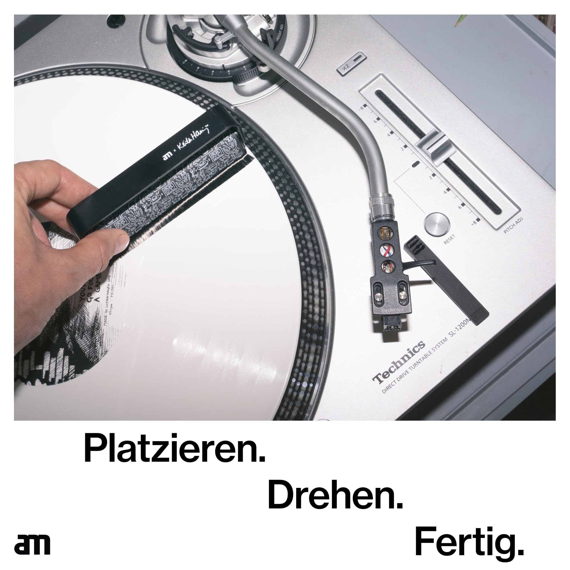 AM Carbon-Antistatik Kohlefaserbürste für Schallplatten Reinigung und Vinyl Clean Sound - Reinigungsbürste für Plattenspieler - Effektive Schallplattenbürste (Keith Haring Edition)