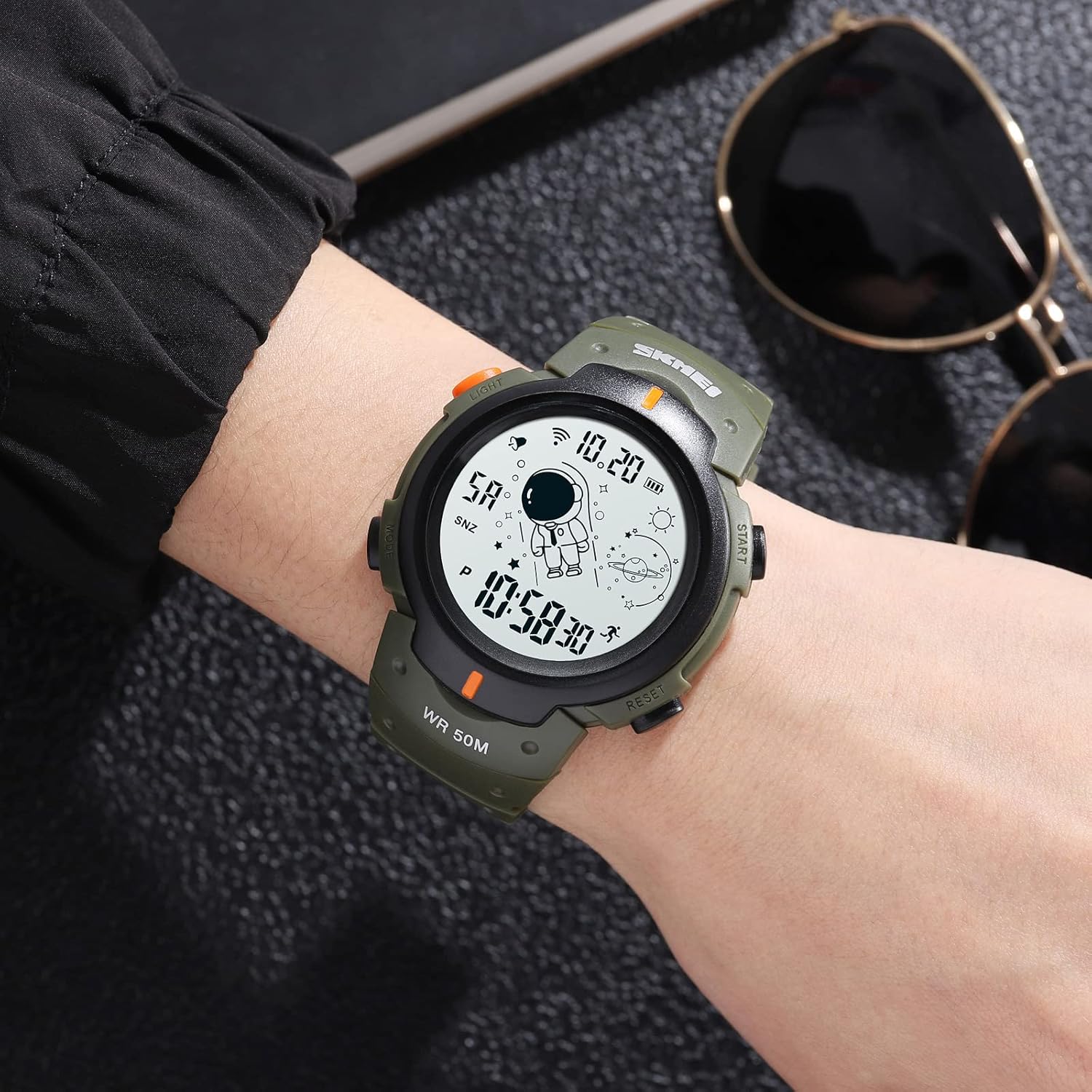 Miniatura 3 de SKMEI Reloj digital para hombre, reloj deportivo digital con pantalla LED, militar, impermeable, para hombre, cronómetro, alarma, reloj militar con