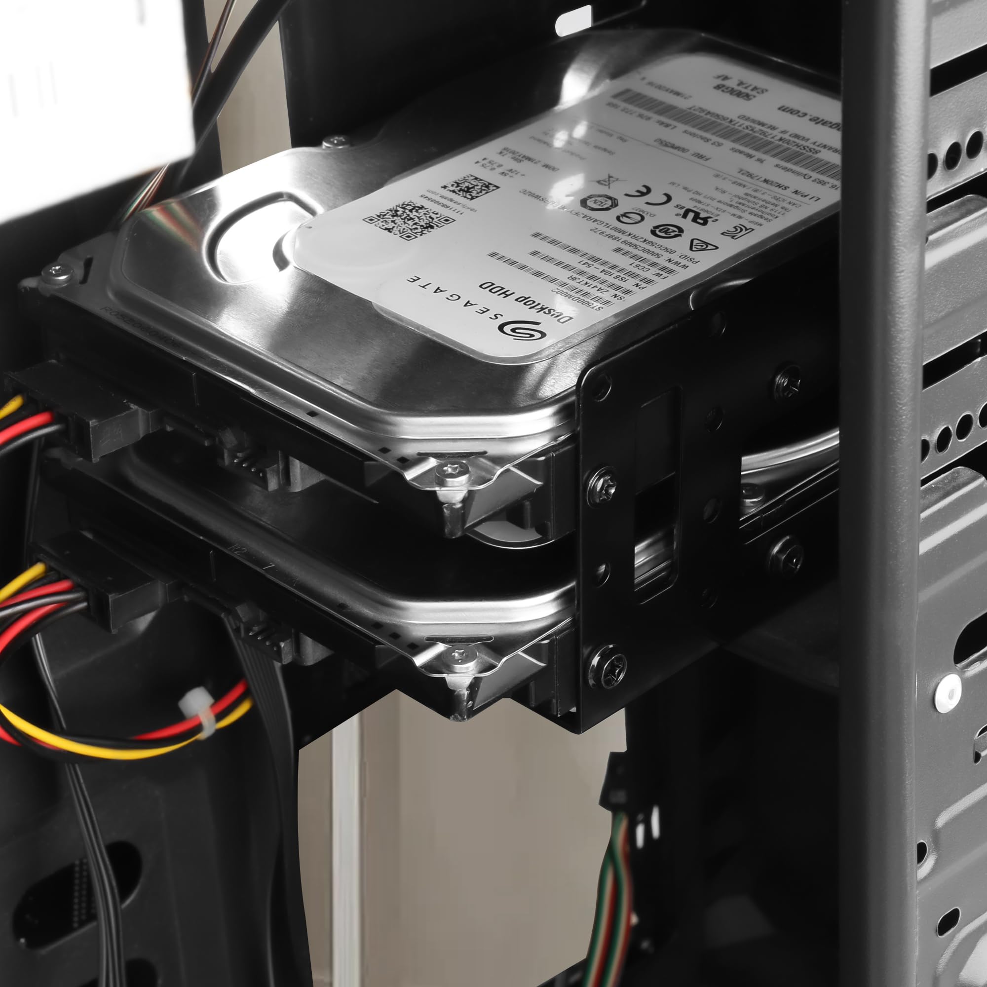 YAODHAOD Staffa di montaggio in metallo SSD, adattatore per disco rigido interno da 2,5" a 3,5" (2 pezzi)
