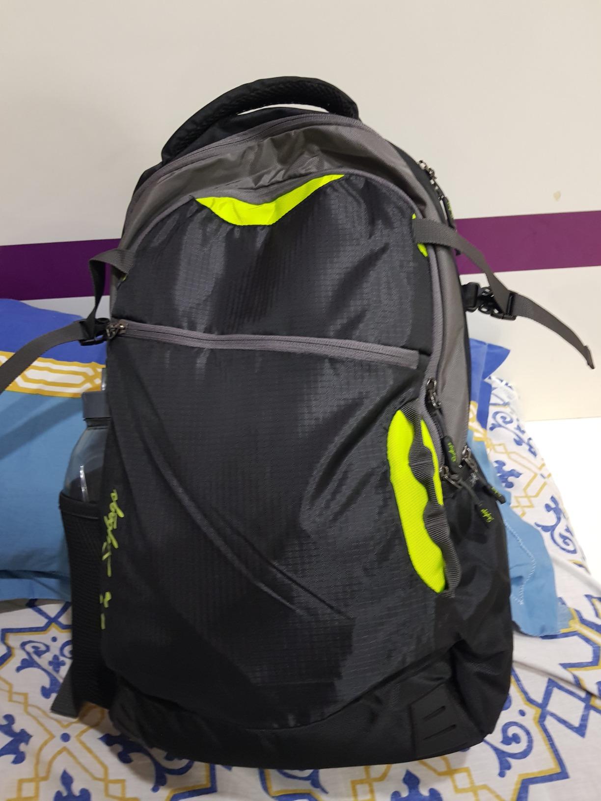 Skybags Teckie 04 Black 34.5 cms Laptop Backpack with Raincover