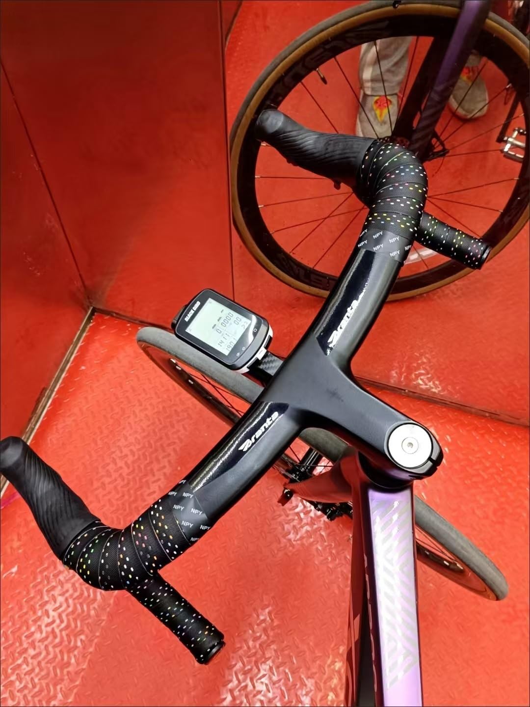 Grip Tape For Handlebars Bike Handlebar Wrap Anti-slip Handlebar Tape Handlebar Tape Bike Handlebar Tape Road Bike Bar Tape Breathable Professional Cycling Damping Anti-Vibration Wrap With+2 Bar Plugs