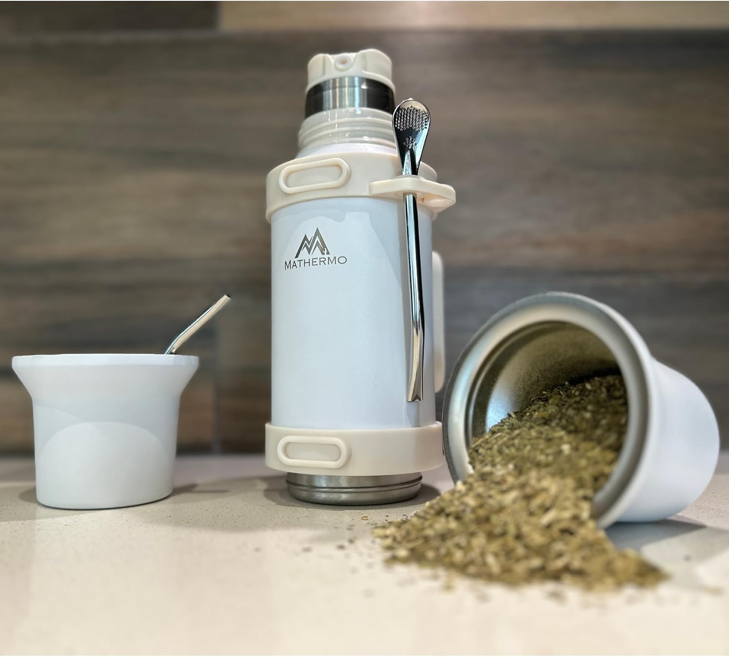 Todo-en-Uno Mate Thermo with Built-In Yerba Compartment – 1L Stainless Steel Vacuum Insulated Bottle, Leak-Proof Lid, Travel Mate Set for Hot & Cold