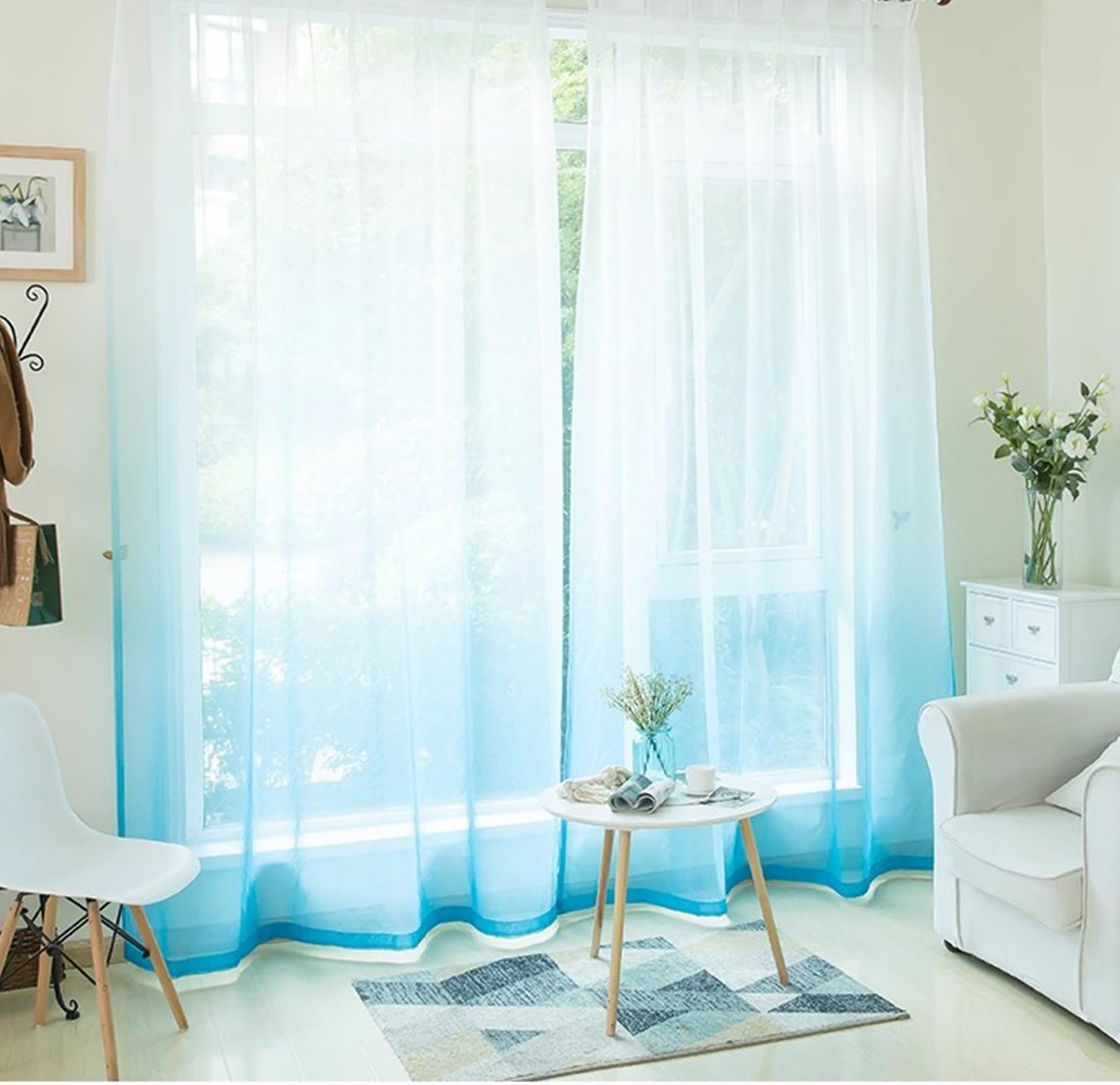 Rideaux transparents salon Beydodo pour protéger l'intimité et la lumière