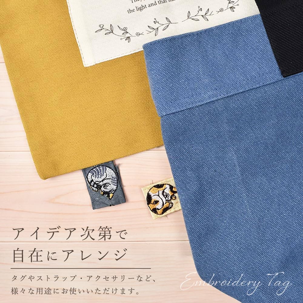 三毛猫様♡専用です　ハンドメイド　　　　リボン刺繍ヘアゴム おすわりポーズの三毛猫刺繍ピンブローチ 小サイズ ハンドメイド