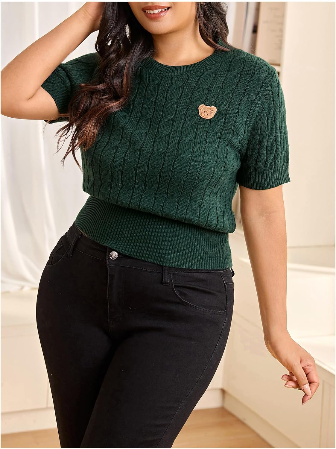 WDIRARA Women's Plus Size Cartoon Graphic Sweater Short Sleeve Crew Neck Knitwear Cable Knit Pullover Tops