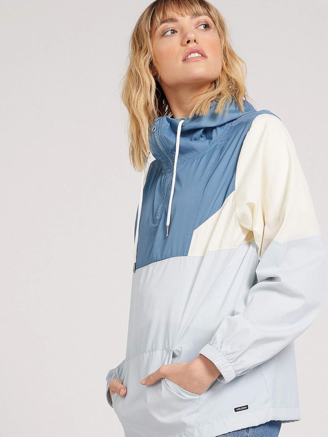 Volcom Women's Wind Stoned Lightweight Quarter Zip Windbreaker Jacket : Clothing, Shoes & Jewelry