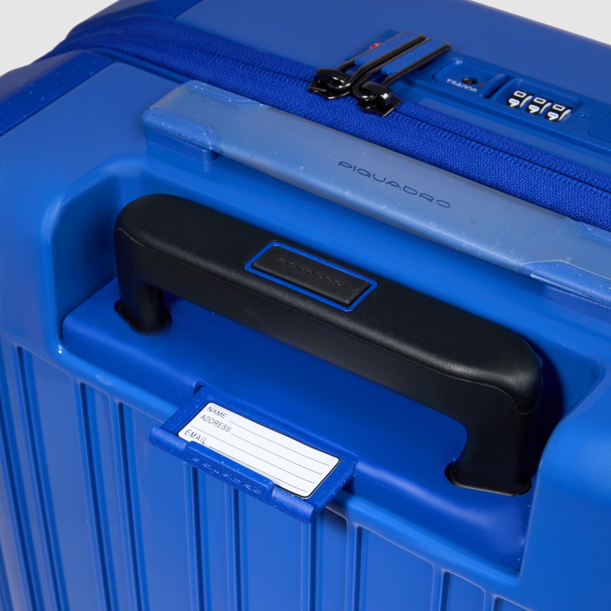 Piquadro – Schlanker 4-Rad-Kabinenwagen – Hochwertiges Polycarbonat – Weiß – Herren