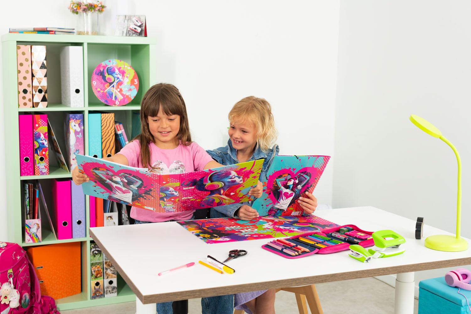 HERMA 20102 - Raccoglitore ad anelli per bambini formato A4, larghezza 7 cm, in cartone, con stampa interna, per scuola e ufficio, robusto, per bambini e bambine, 5 pezzi
