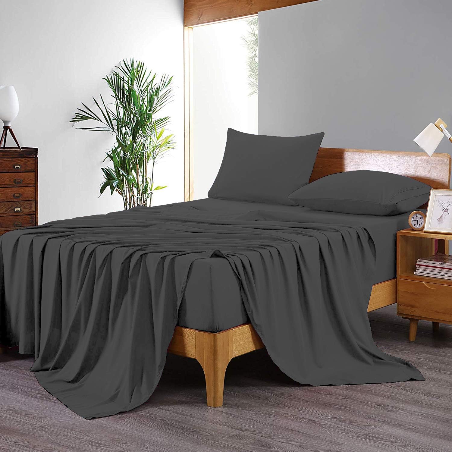100% Cotton Bedsheet - 4 Piece Bed Sheets Set - 1 Flat Sheet, 1 Fitted Sheet and 2 Pillowcases - Extra Soft - Deep Pockets - Easy Fit Full Size Sheets (Dark Grey, Full)