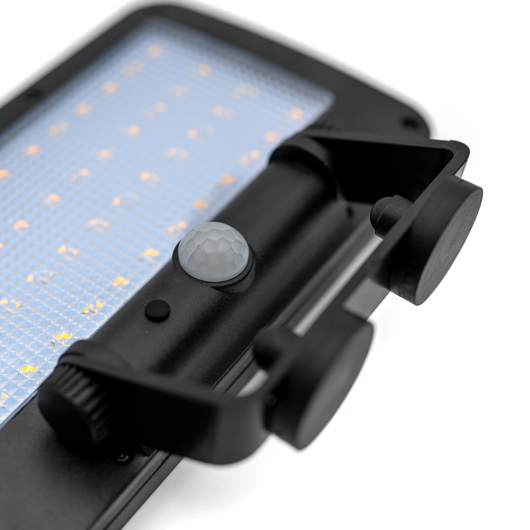 Campnetic LED Solar Lampe mit Magnethalterung und Bewegungsmelder 2er Set | Magnetisch, ohne bohren, Bewegungsmelder, kabellose Camping Beleuchtung, wetterfest, Aufbewahrungsbeutel