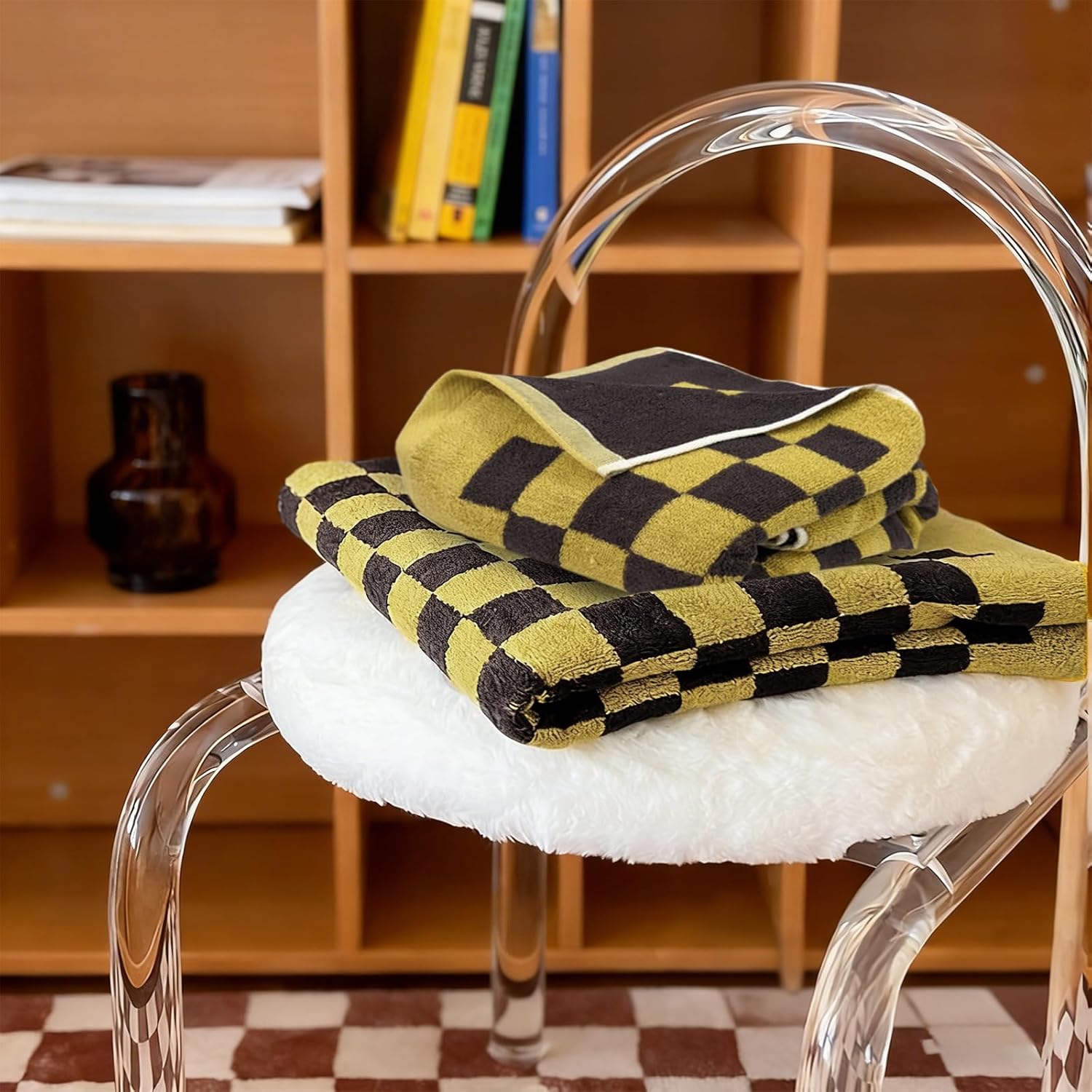 USTIDE Cotton Bath Towels Yellow and Black Checkered Bath Towel Soft Quick Dry Shower Towel Set of 2 Cute Funny for Bathroom Beach Pool