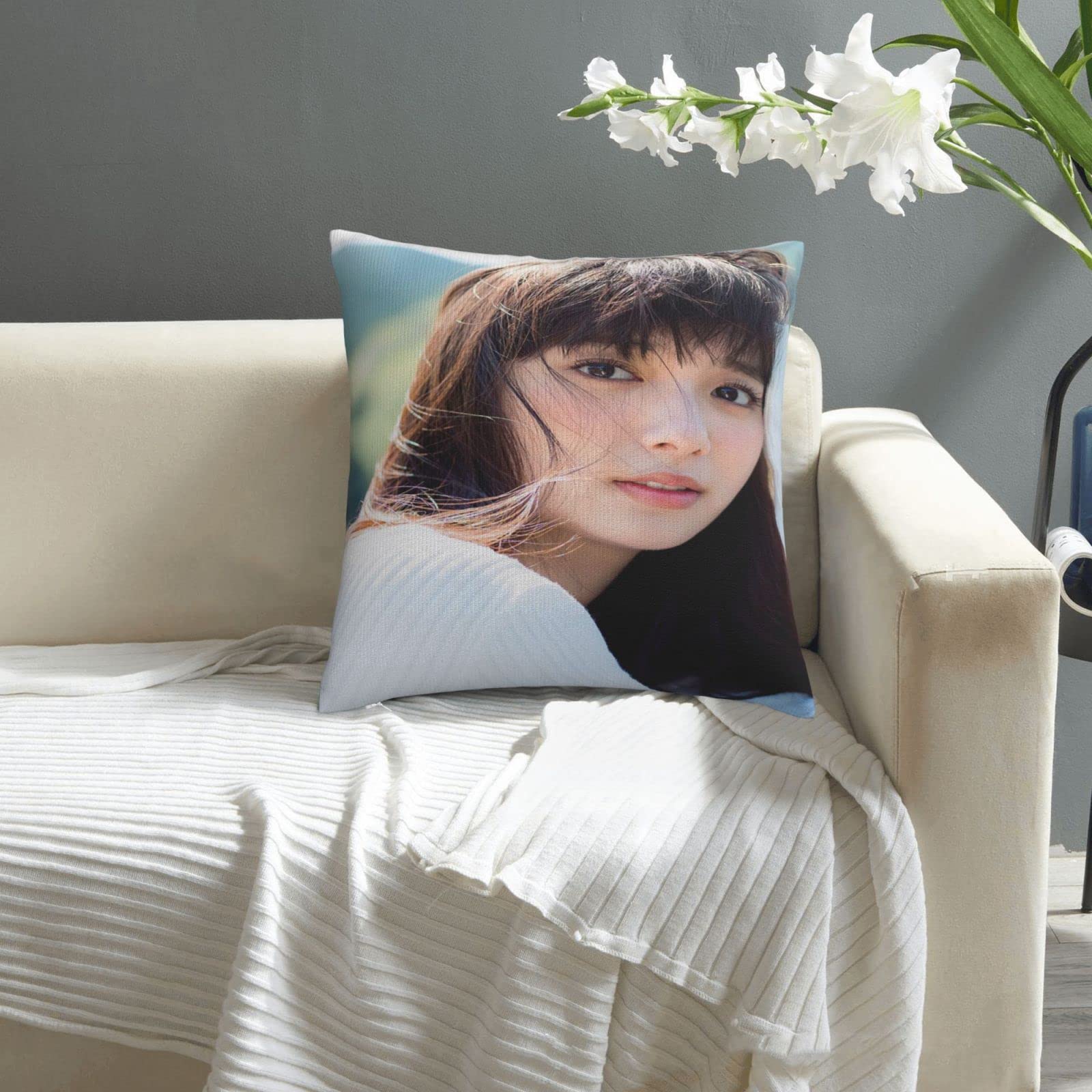 新川優愛　抱き枕カバー Amazon | 新川優愛 抱き枕カバー | アイドル・芸能人グッズ 通販