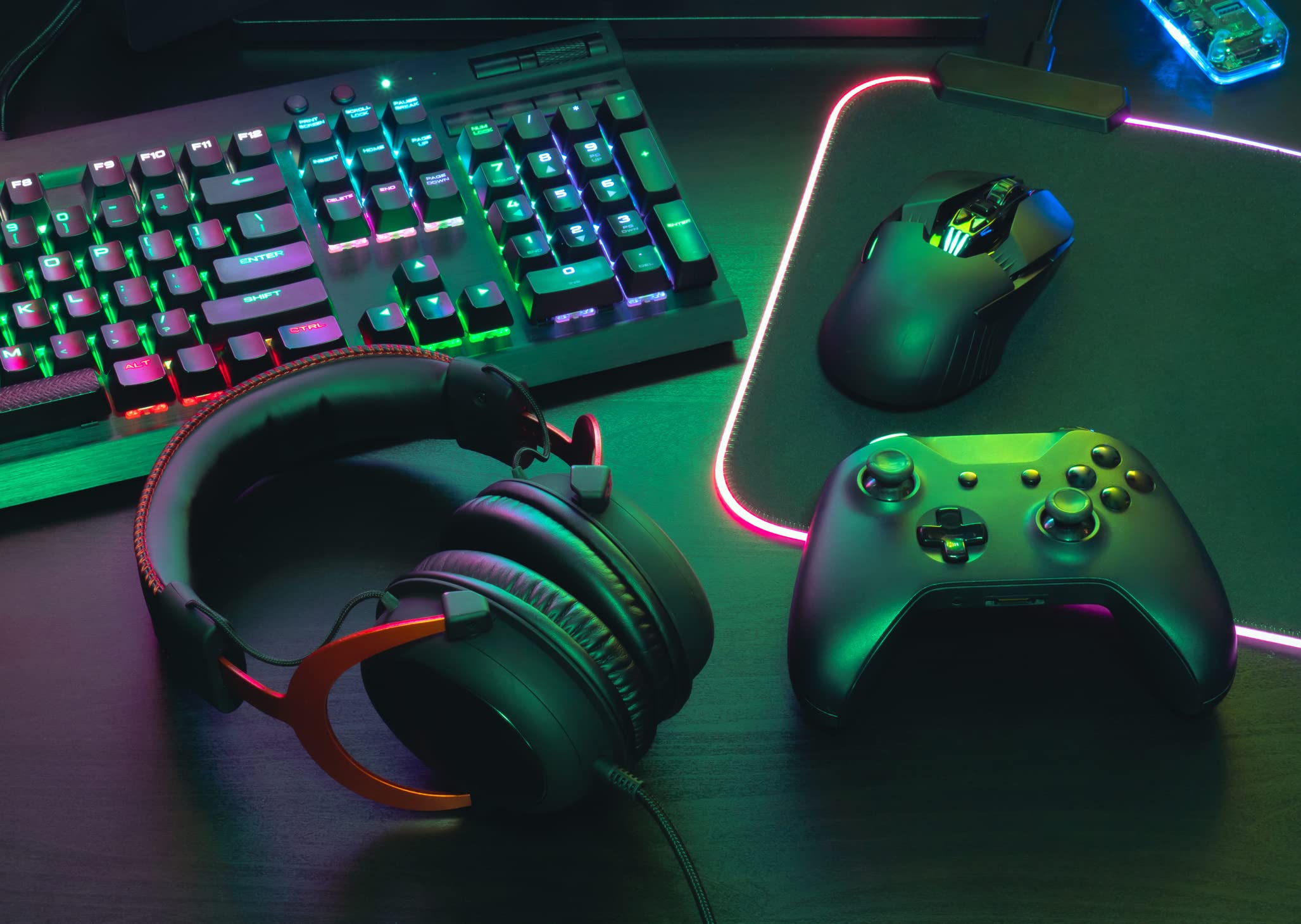 C2G Cavo HDMI® ad altissima velocità con Ethernet, 8 K, 60 Hz, perfetto per giochi ad alta risoluzione Xbox Series S, Xbox Series X e PS5, 3 m