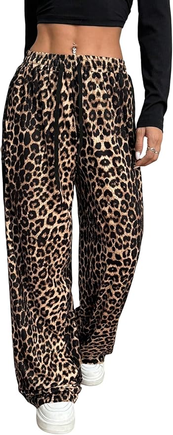 LIMITED COLLECTION Plus Size Bruine Luipaardprint Joggingbroek met Wijde Pijpen | Yours Clothing