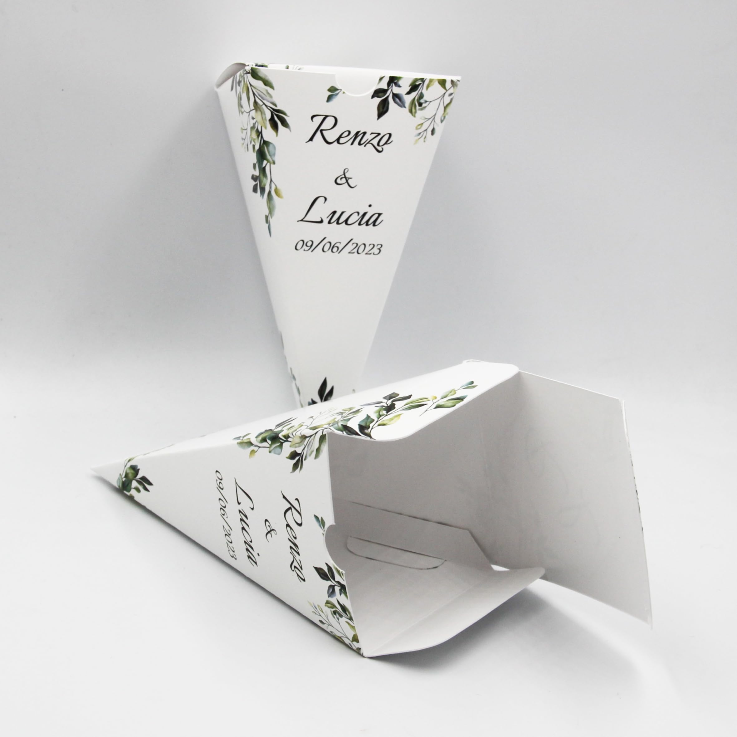Pz 24 Cono Portariso Matrimonio Personalizzato, Cono Portariso Chiuso Matrimonio Personalizzato, Personalizza e seleziona la quantità desiderata. (Matrimonio Mod.1)
