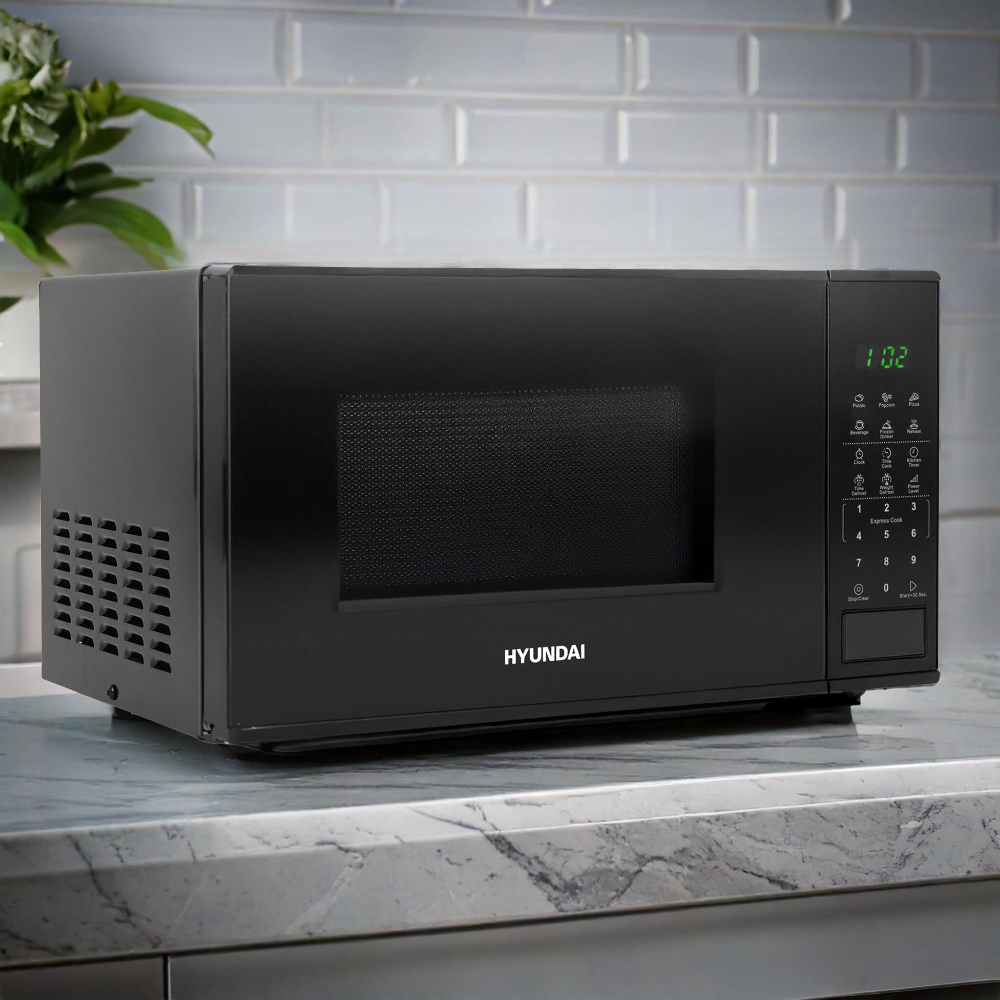 Hyundai 800W 20L Black Digital Microwave, Stainless Steel Interior, 11 Power Levels, Automatic Defrost, 6 Auto Cook Modes, Clock and Timer, Digital Controls, Easy Clean & Child Lock — view 5