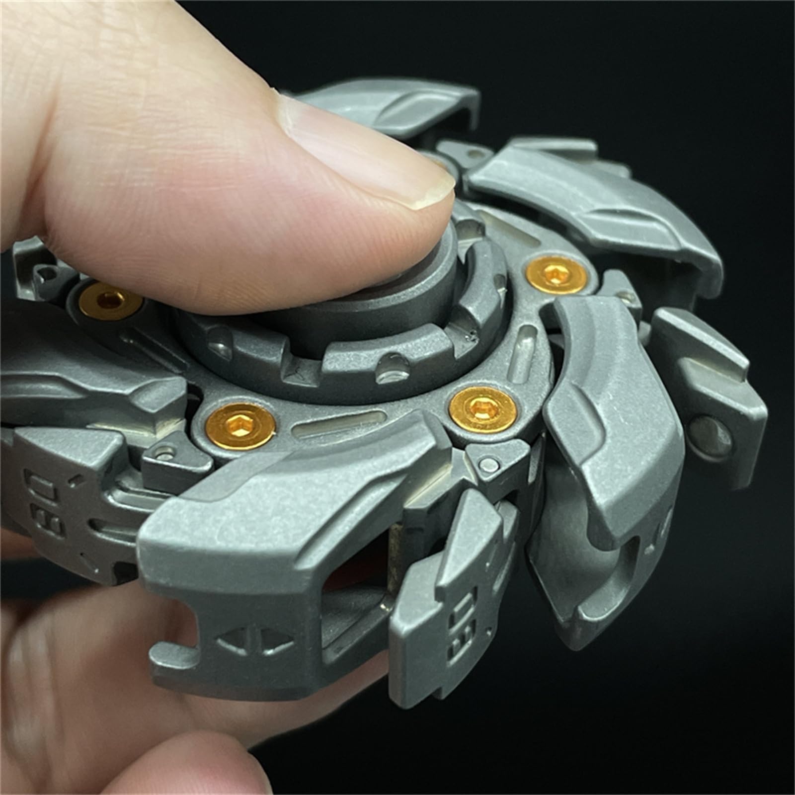 Amazon | 新しいアップグレードされた Fidget Toys かっこいい変形メカ