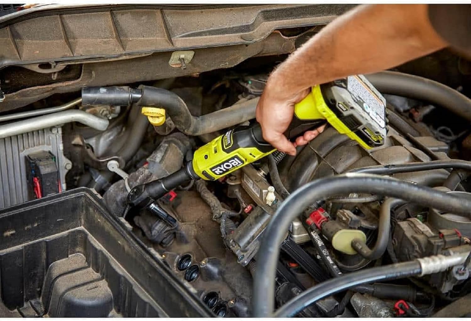 RYOBI 18V ONE+ HP Brushless 3/8'' Extended Reach Ratchet Green (Renewed)