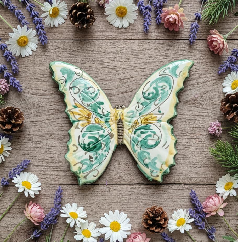 Papillon en céramique sicilienne décoré main, une poésie italienne pour la maison